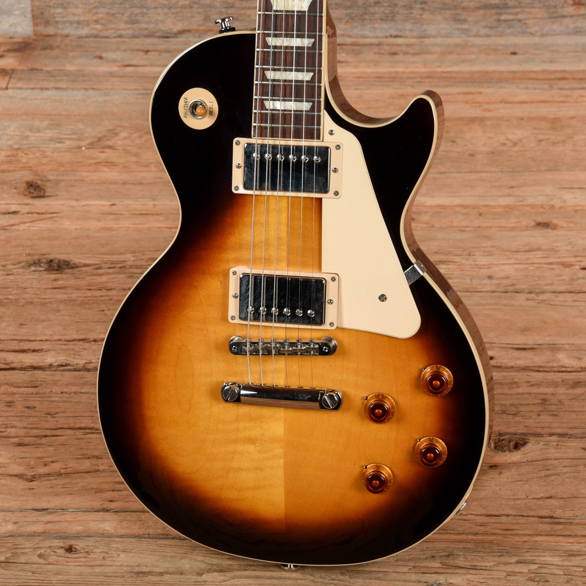 gibson les paul standard 60s tobacco burst Classic 1960 Sunburst The mahogany neck has a 60s Gibson Les Paul Standard 60s