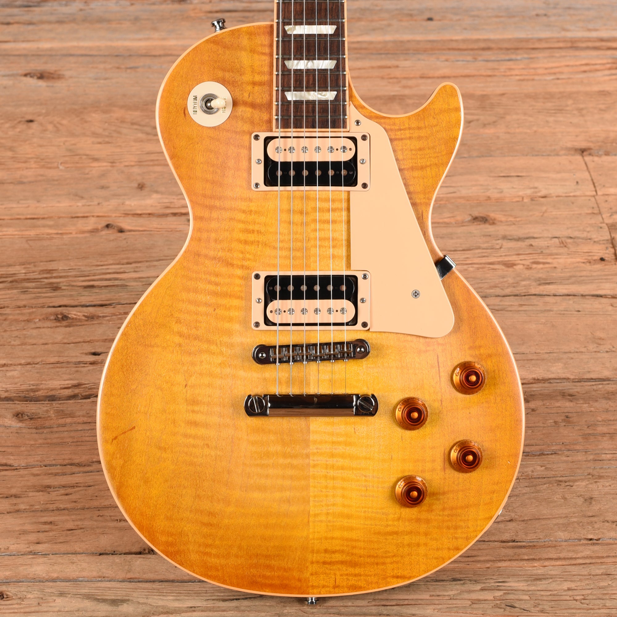 Gibson Les Paul Standard Faded Honeyburst 2007 Electric Guitars