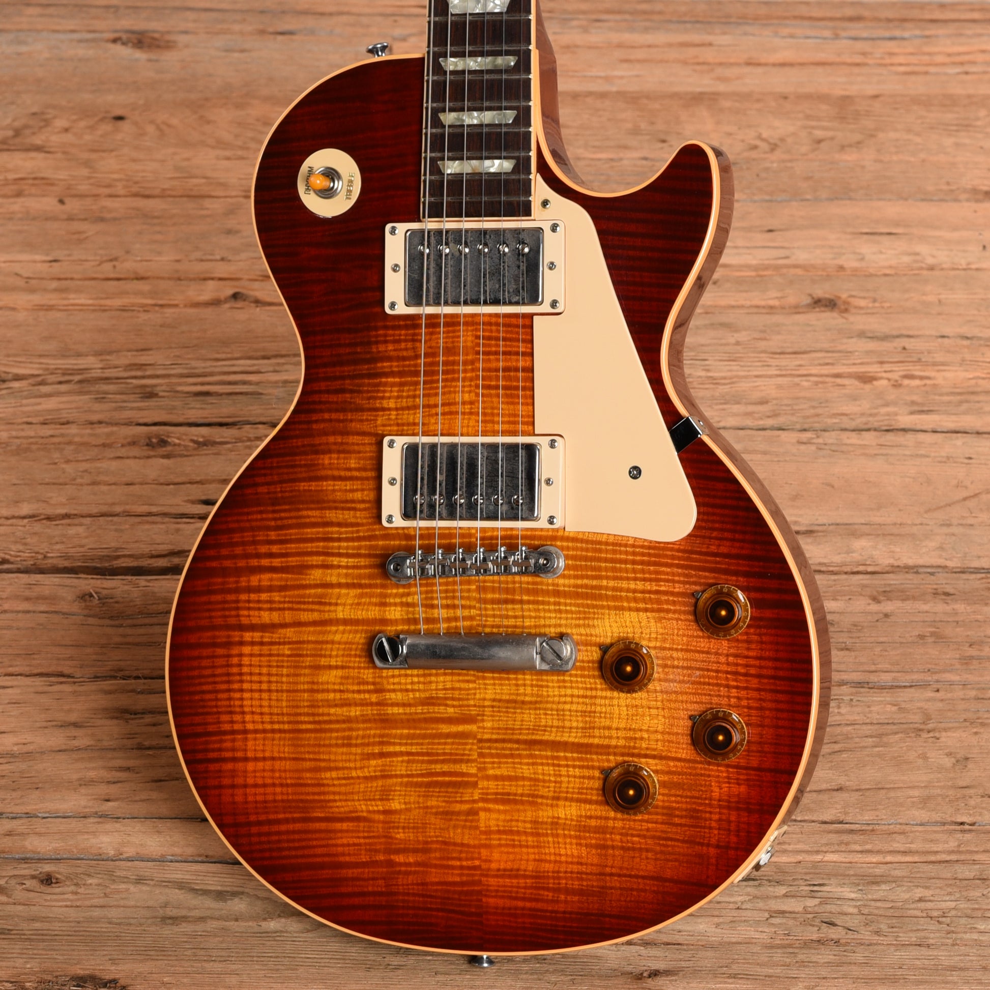 Gibson Les Paul Standard Pre-Historic Sunburst 1986 Electric Guitars