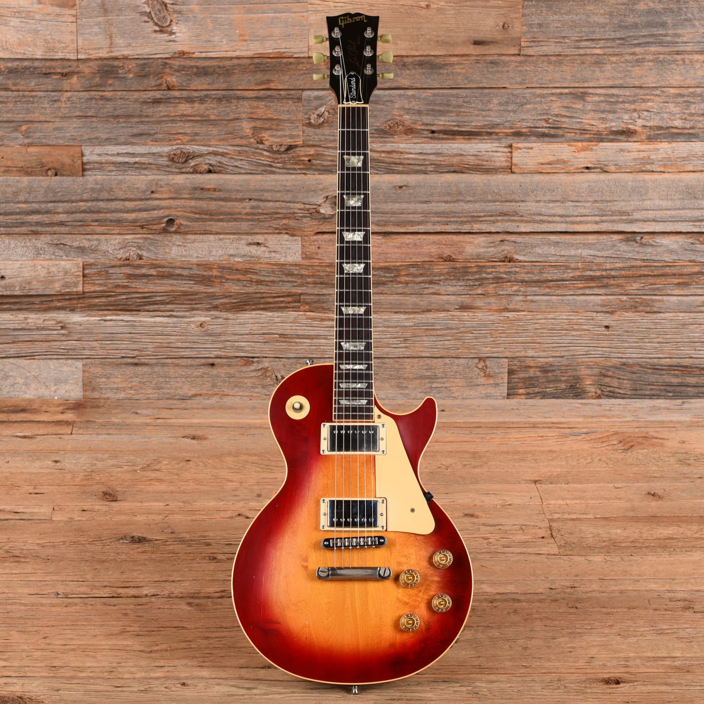 Gibson Les Paul Standard Sunburst 1983 Electric Guitars