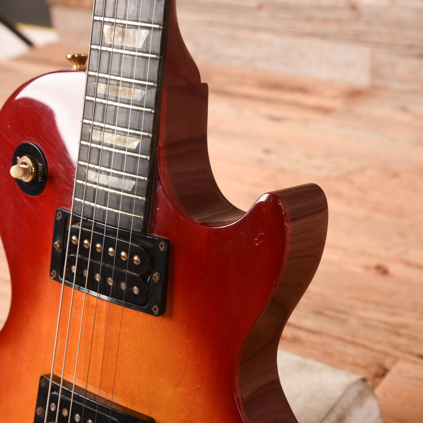 Gibson Les Paul Studio Lite Sunburst 1993 Electric Guitars