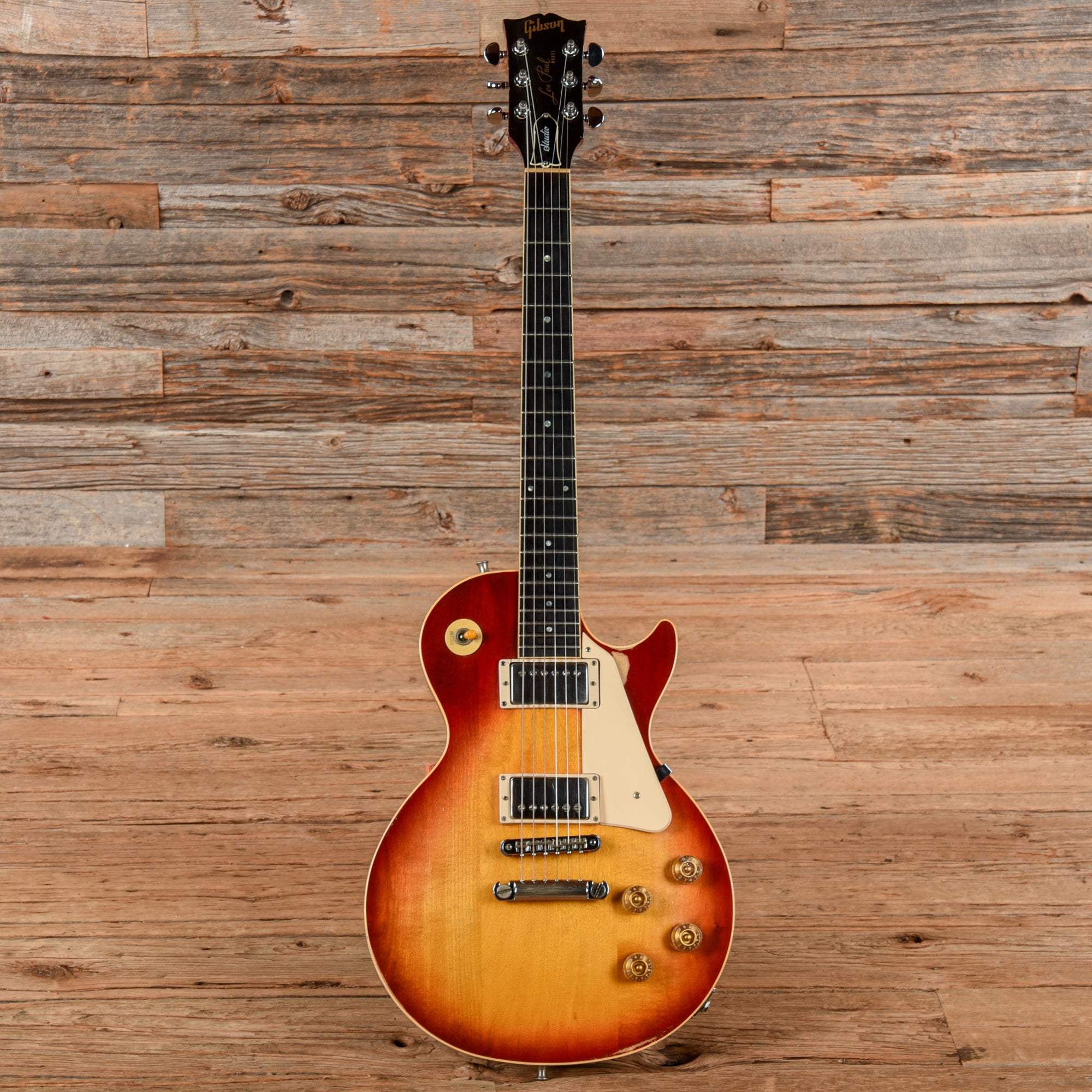 Gibson Les Paul Studio Standard Cherry Sunburst 1986 – Chicago