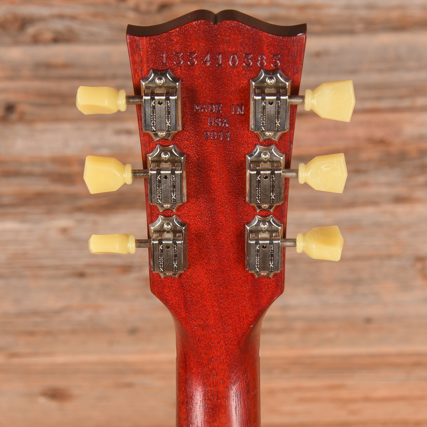 Gibson Les Paul Studio Worn Cherry 2011 Electric Guitars