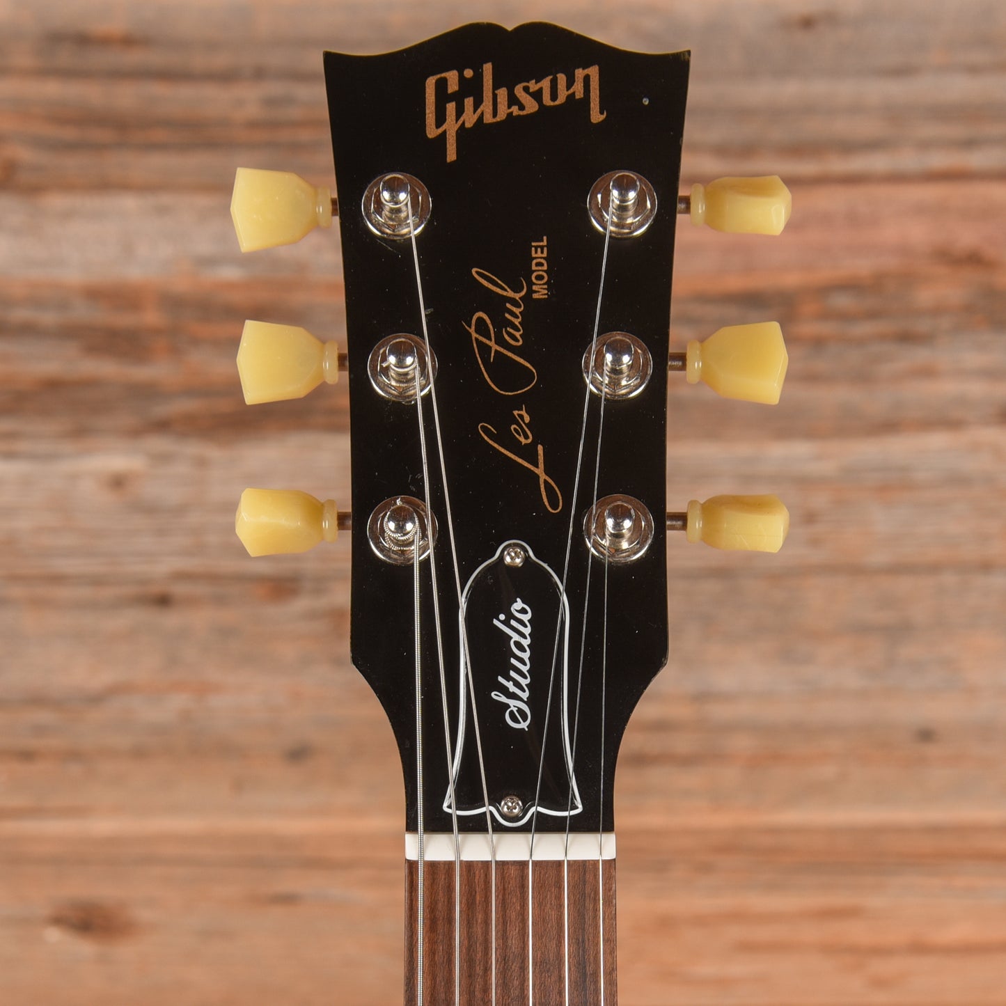 Gibson Les Paul Studio Worn Cherry 2011 Electric Guitars
