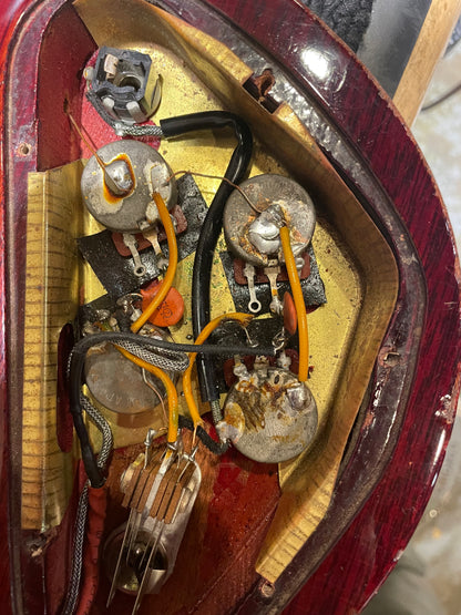 Gibson SG Standard Cherry 1970 Electric Guitars