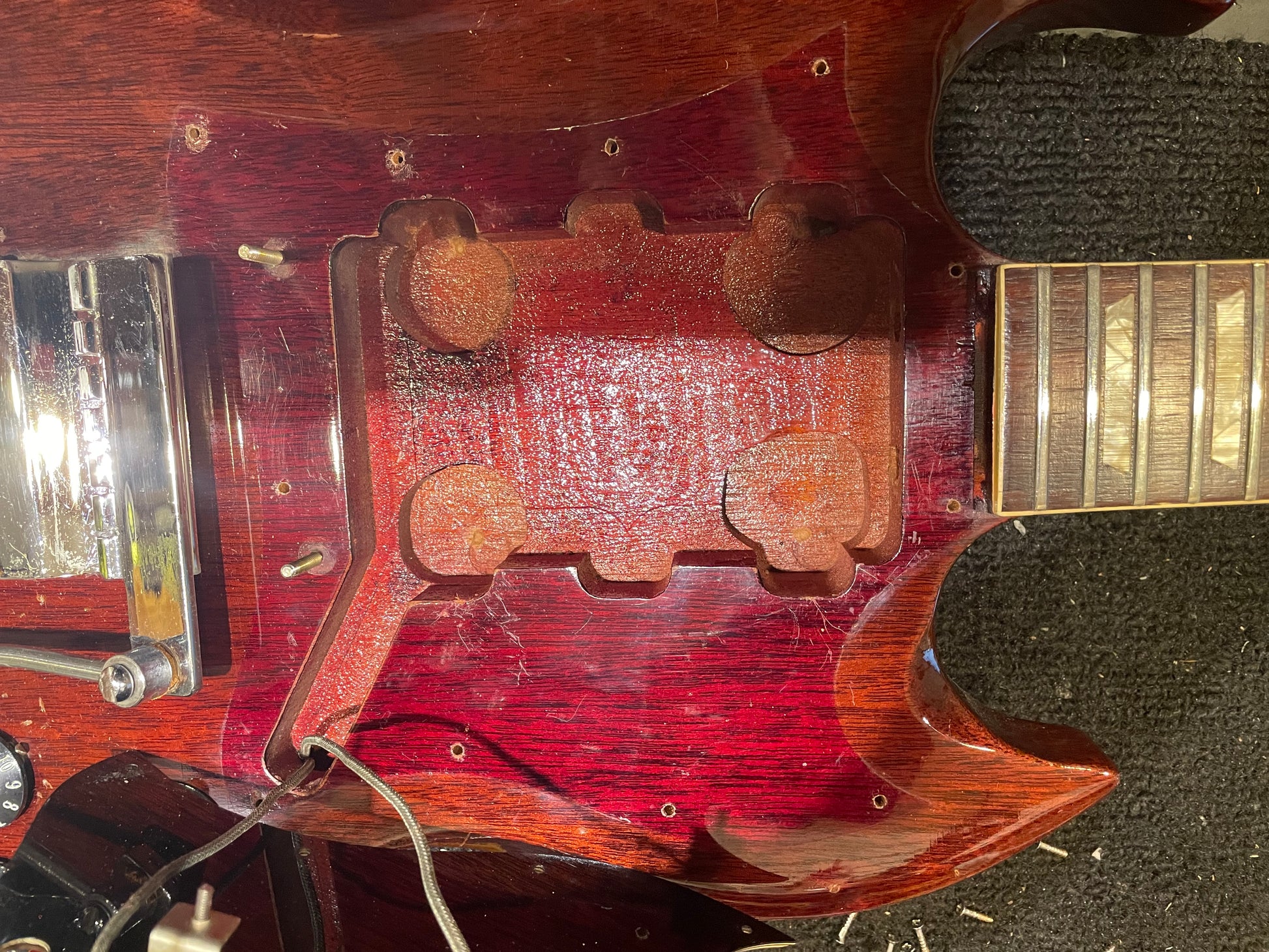 Gibson SG Standard Cherry 1970 Electric Guitars