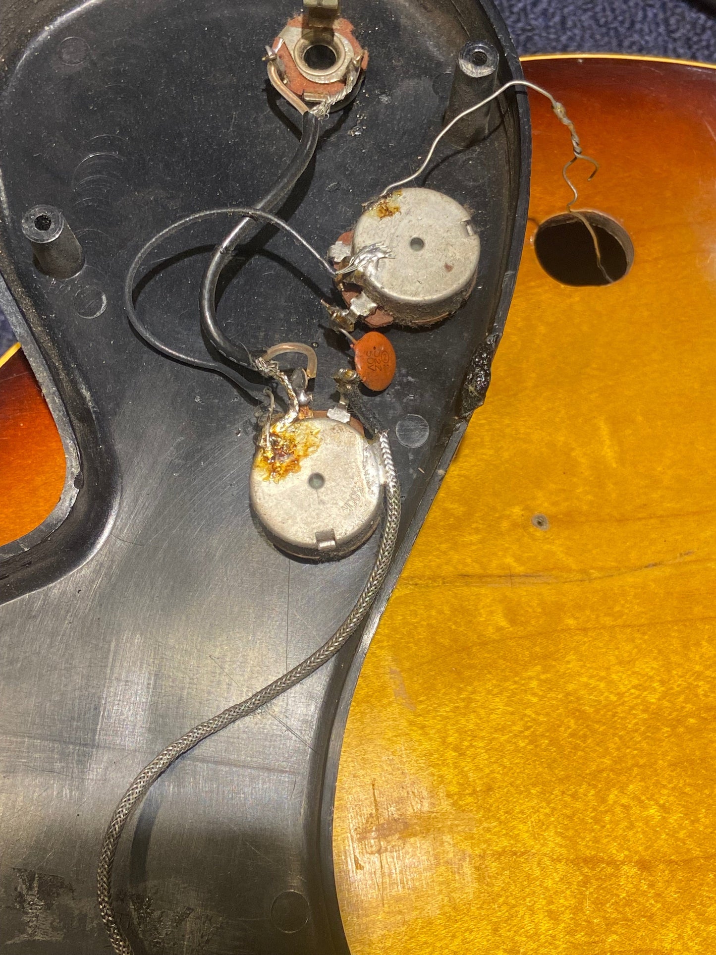 Gibson ES-120T Sunburst 1964 Electric Guitars / Hollow Body