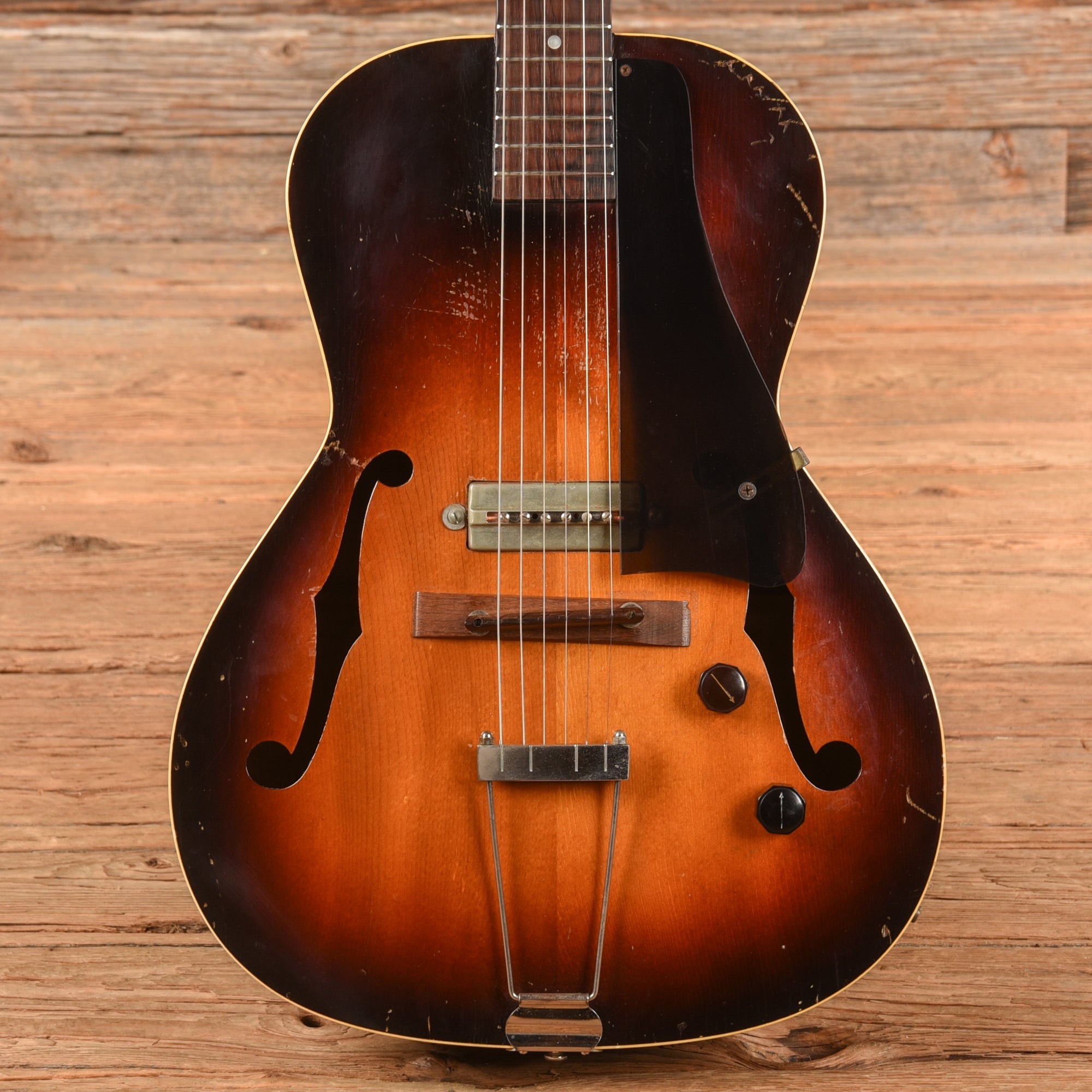 Gibson ES-125 Sunburst 1941 Electric Guitars / Hollow Body