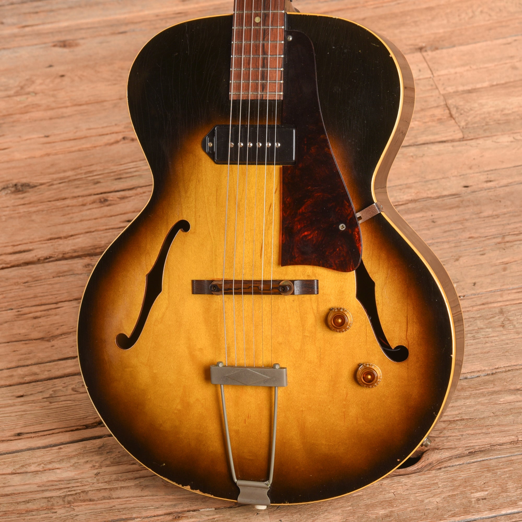 Gibson ES-125 Sunburst 1956 Electric Guitars / Hollow Body