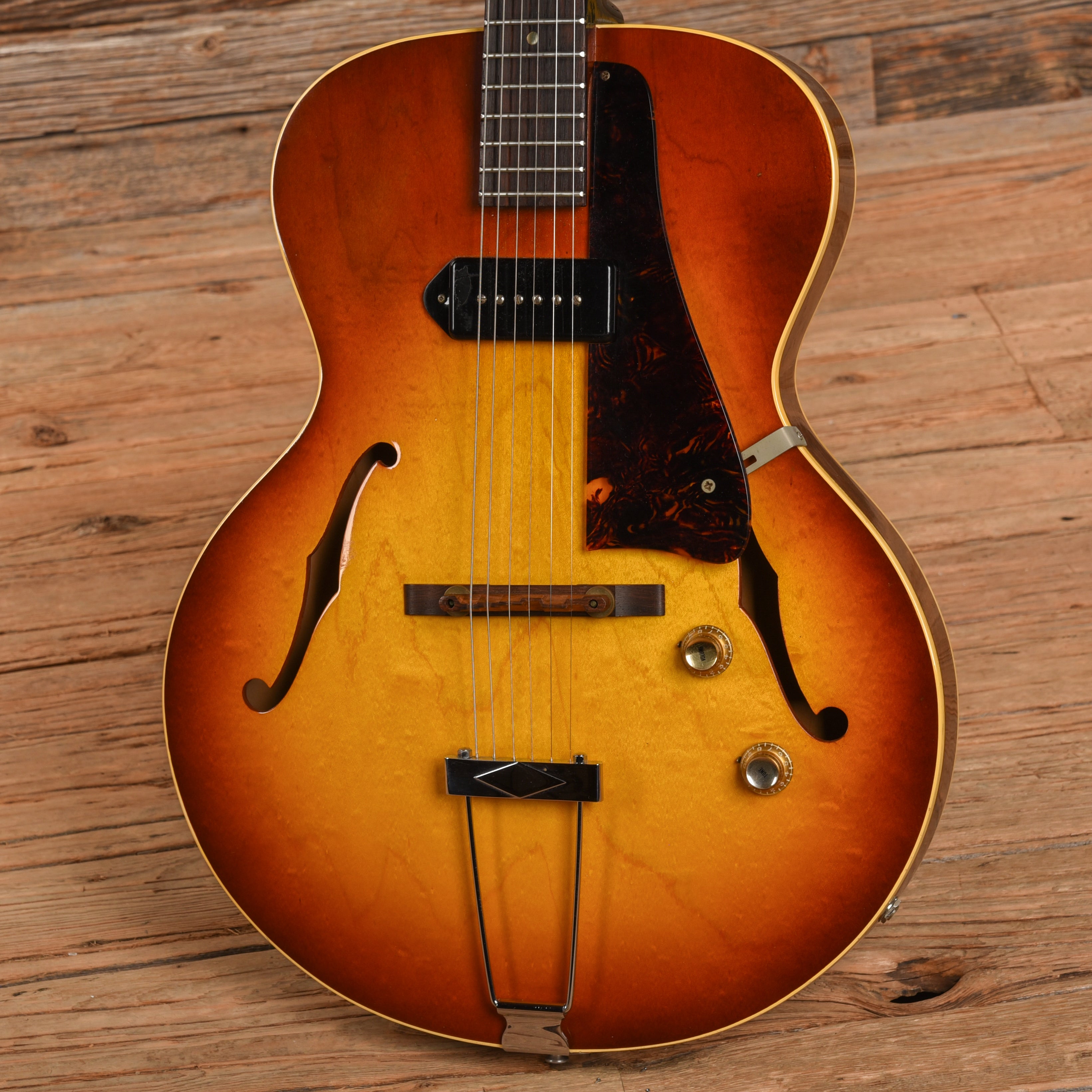 Gibson ES-125T Sunburst 1965 Electric Guitars / Hollow Body