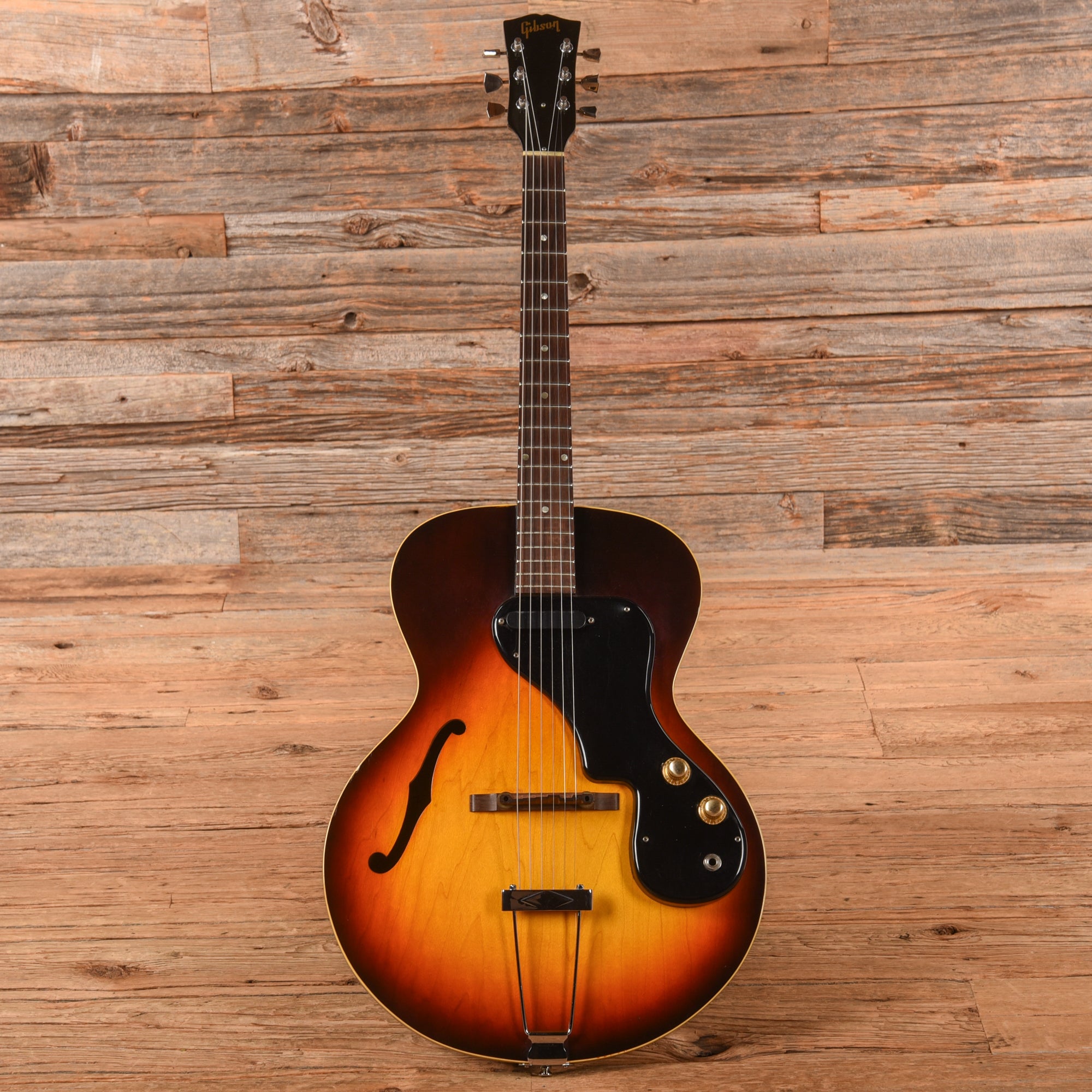 Gibson ES-125T Sunburst 1967 Electric Guitars / Hollow Body