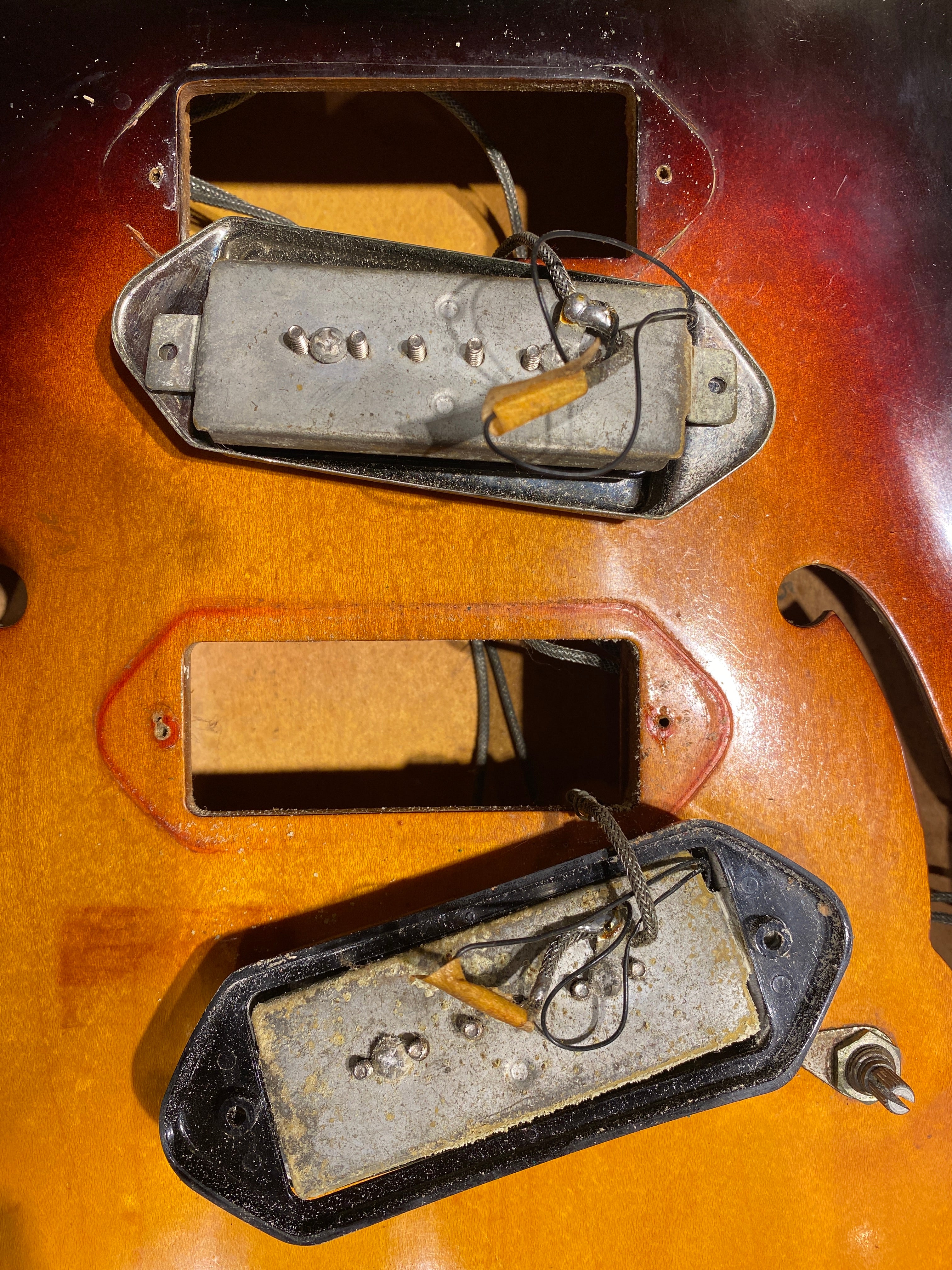 Gibson ES-125TD Sunburst 1957 Electric Guitars / Hollow Body