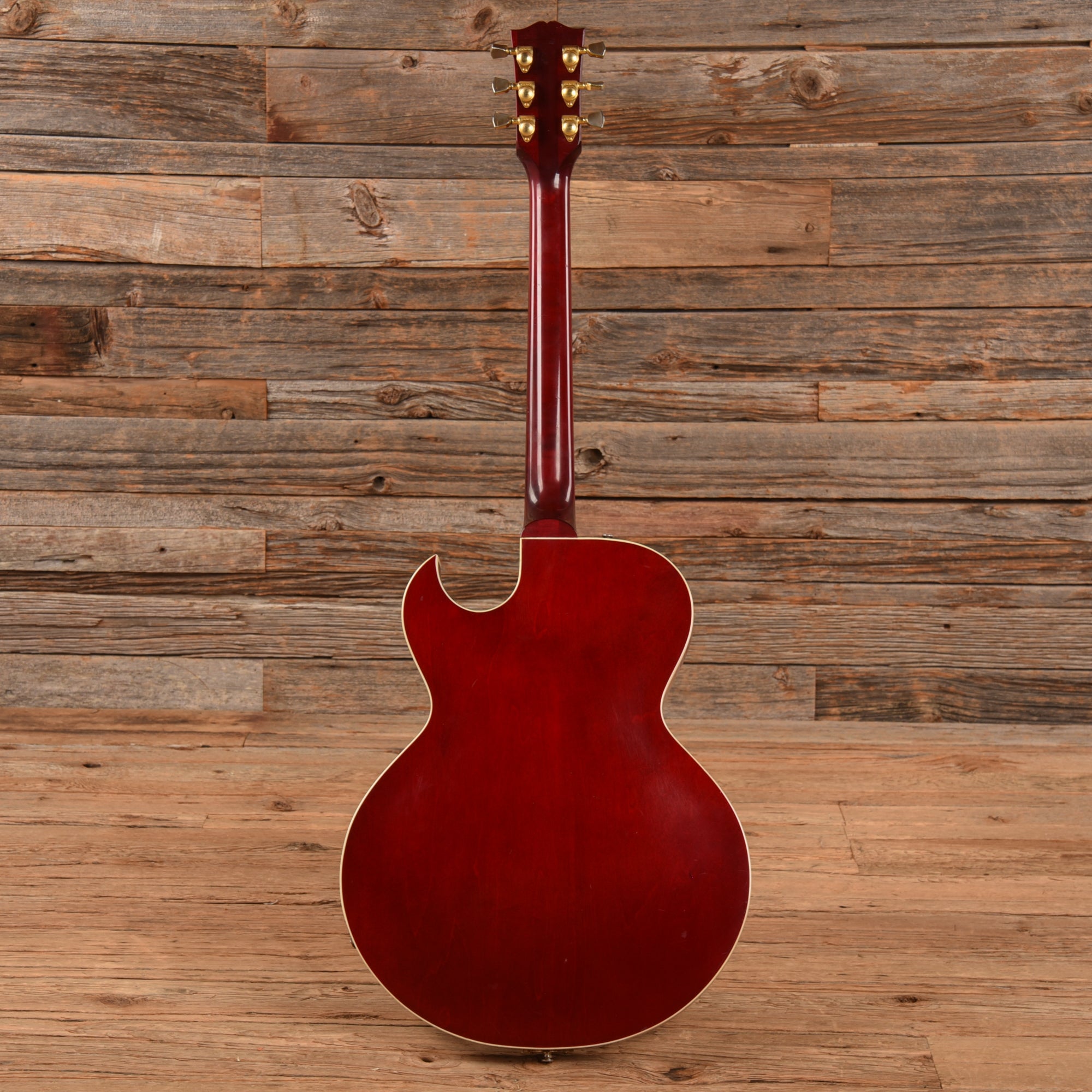 Gibson ES-135 Cherry 2002 Electric Guitars / Hollow Body