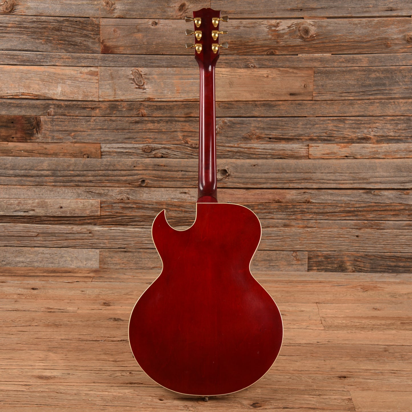 Gibson ES-135 Cherry 2002 Electric Guitars / Hollow Body