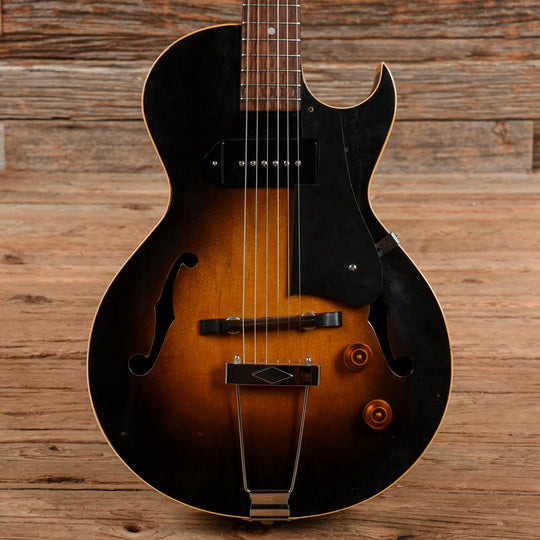 Gibson ES-140 3/4 Sunburst 1953 Electric Guitars / Hollow Body