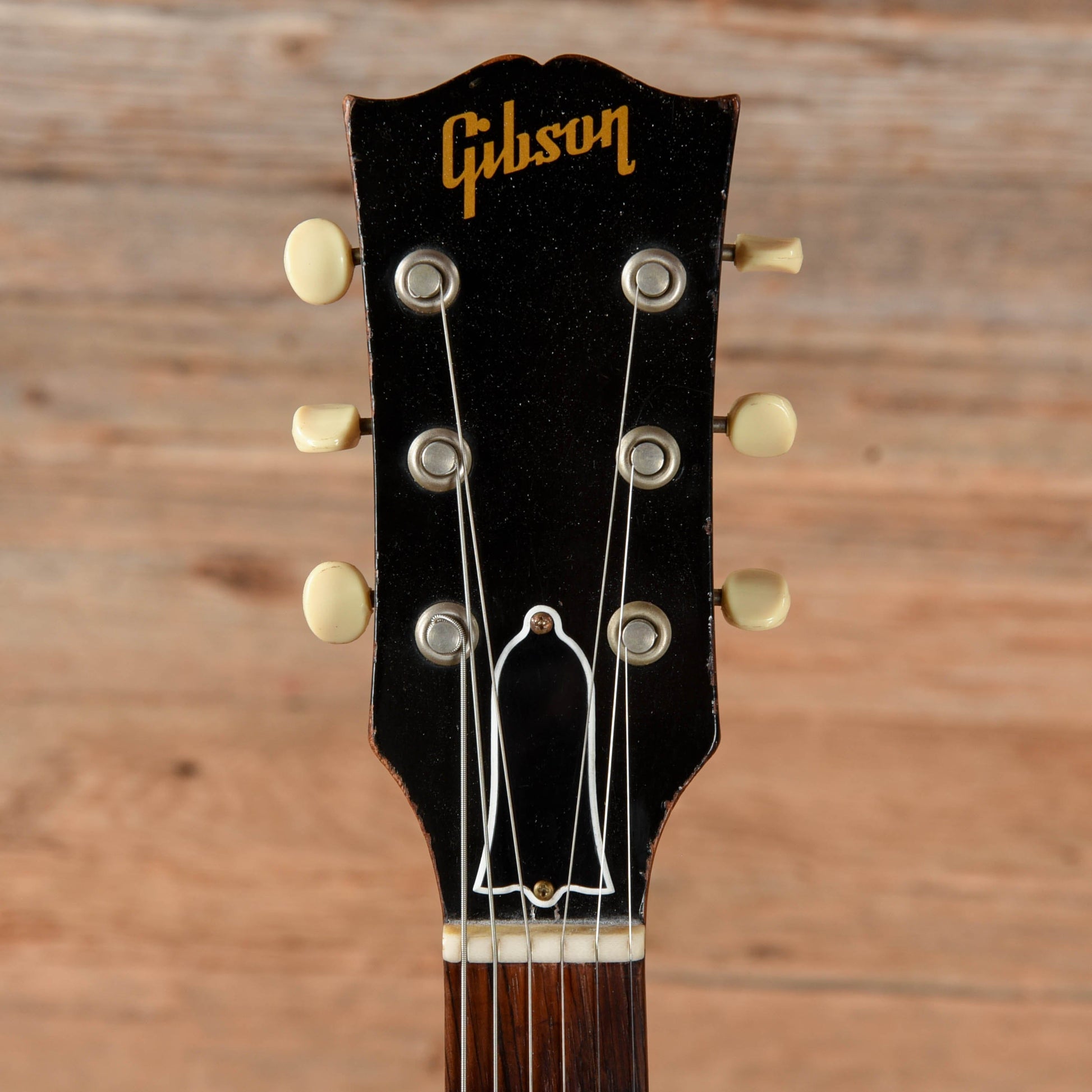 Gibson ES-140 Sunburst 1959 Electric Guitars / Hollow Body