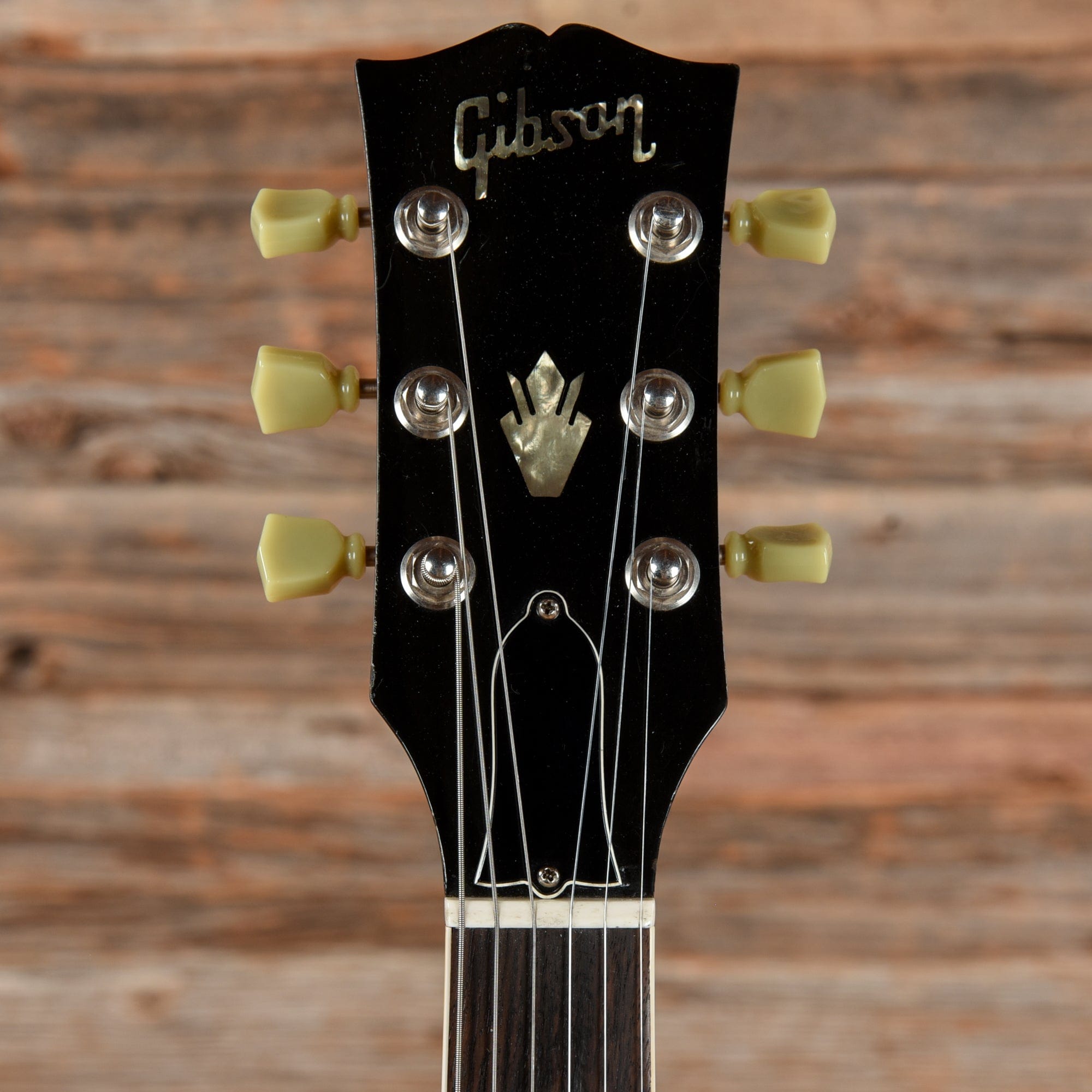 Gibson ES-150D Walnut 1974 Electric Guitars / Hollow Body