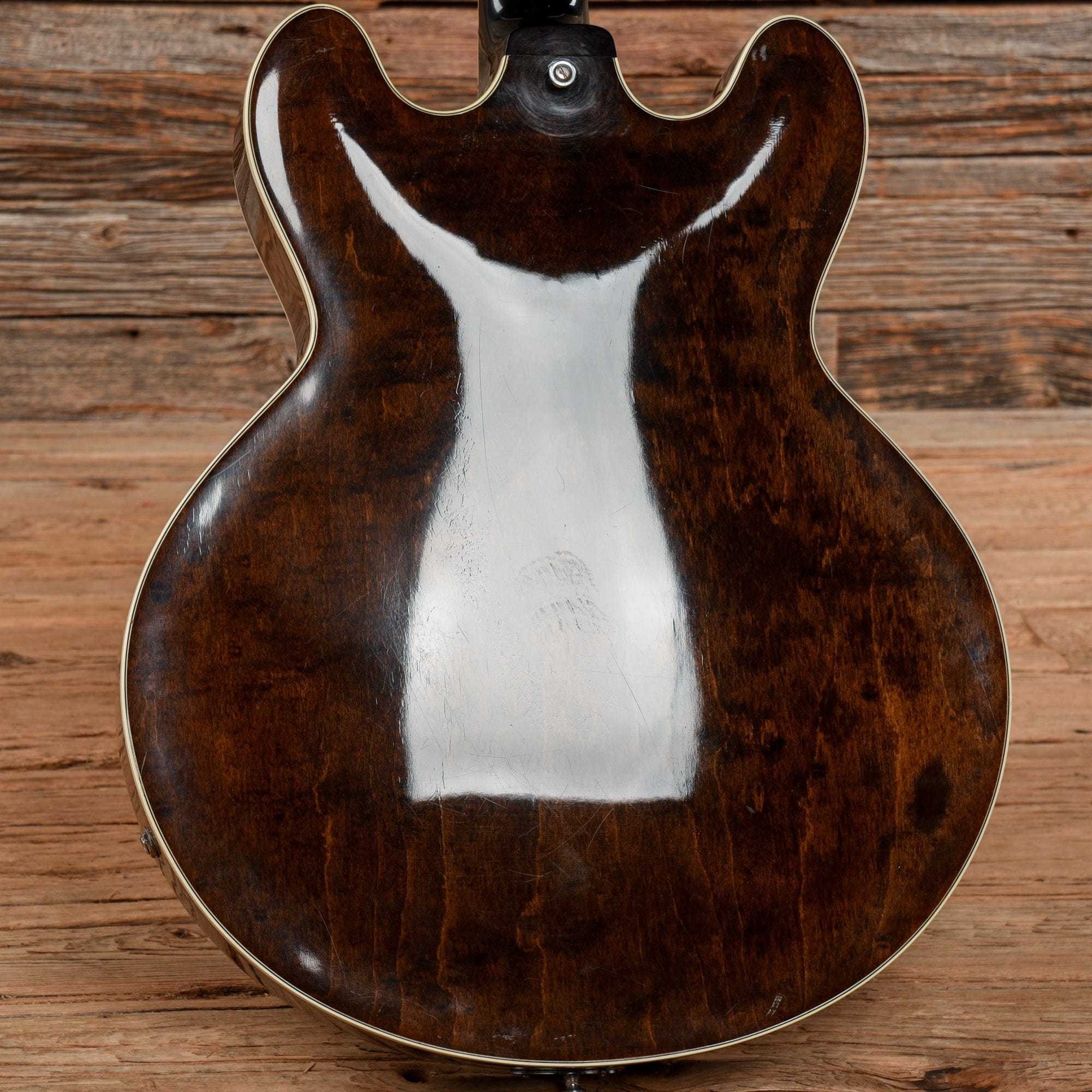 Gibson ES-150D Walnut 1974 Electric Guitars / Hollow Body