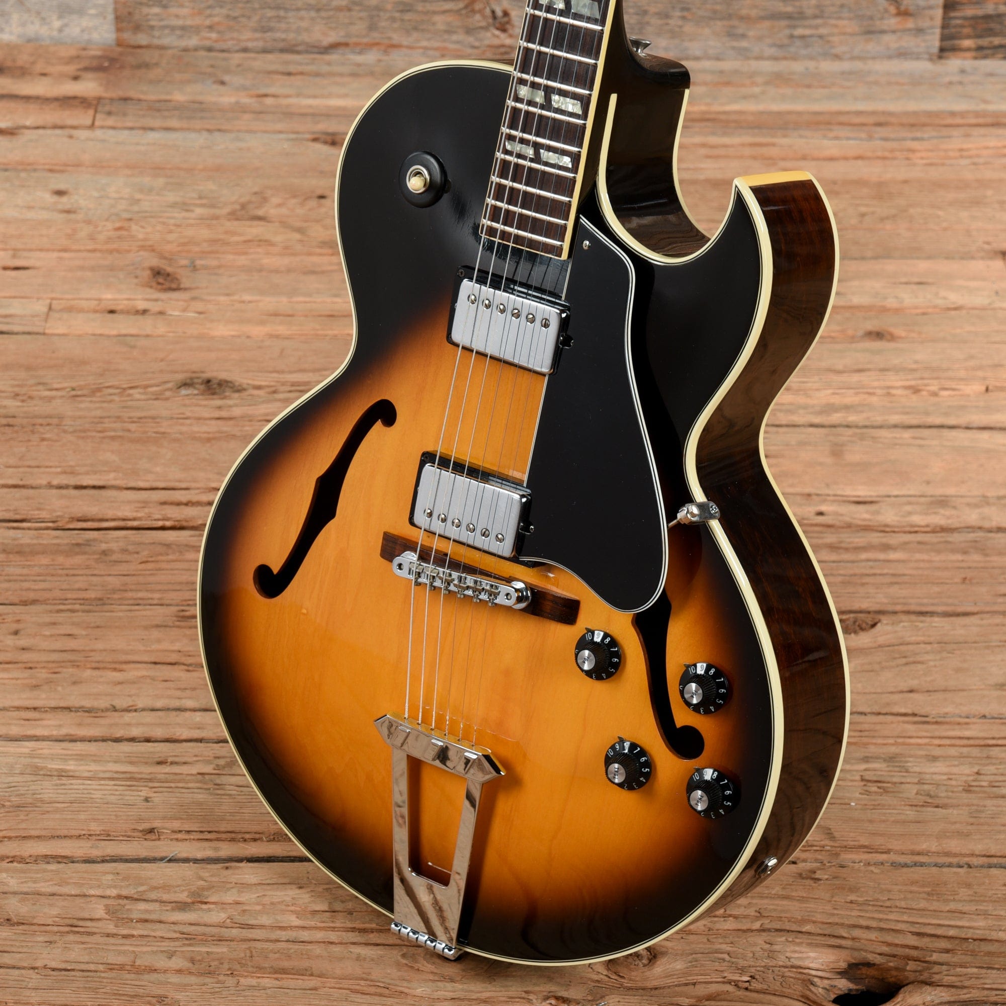 Gibson ES-175 Sunburst 1976 Electric Guitars / Hollow Body