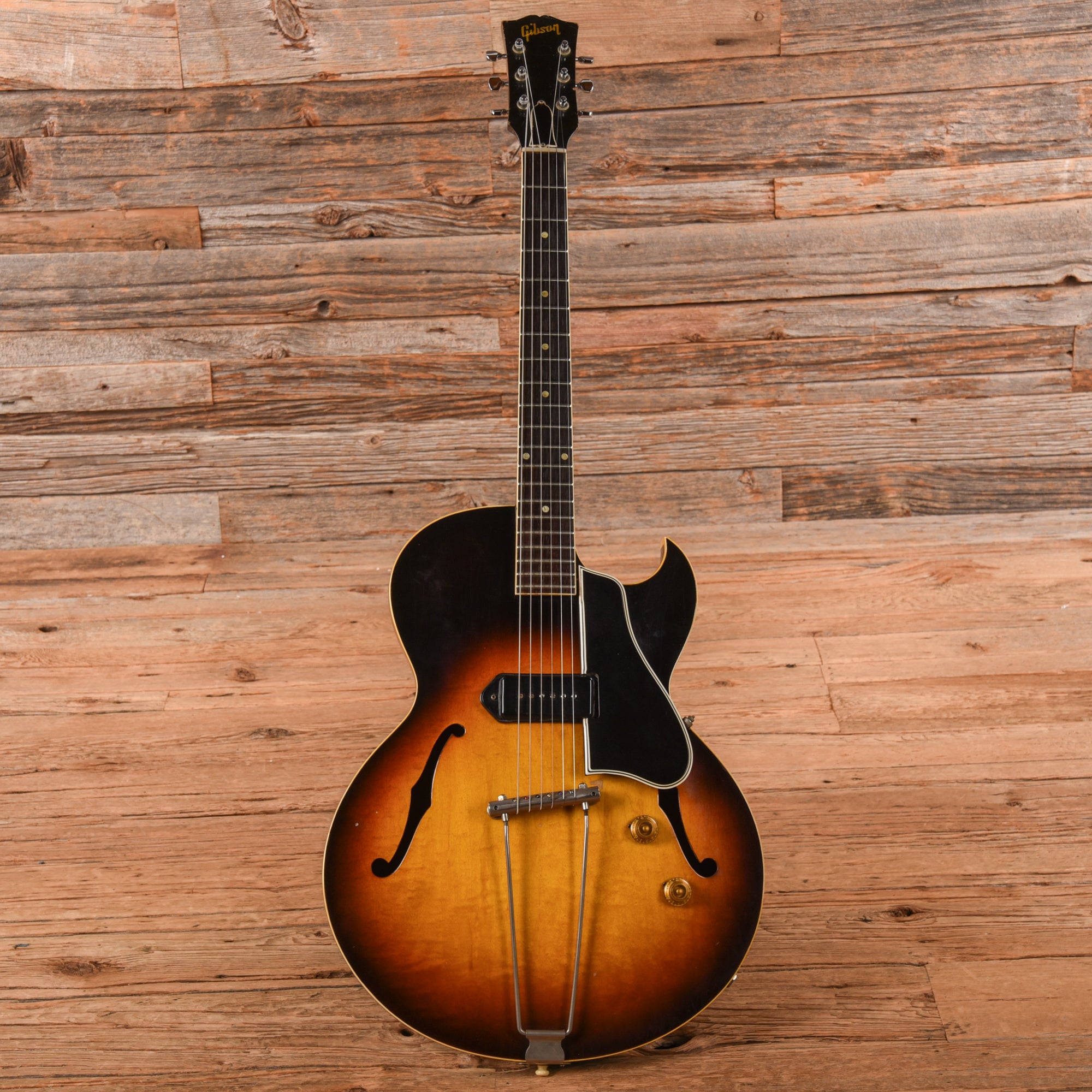 Gibson ES-225 Sunburst 1958 Electric Guitars / Hollow Body