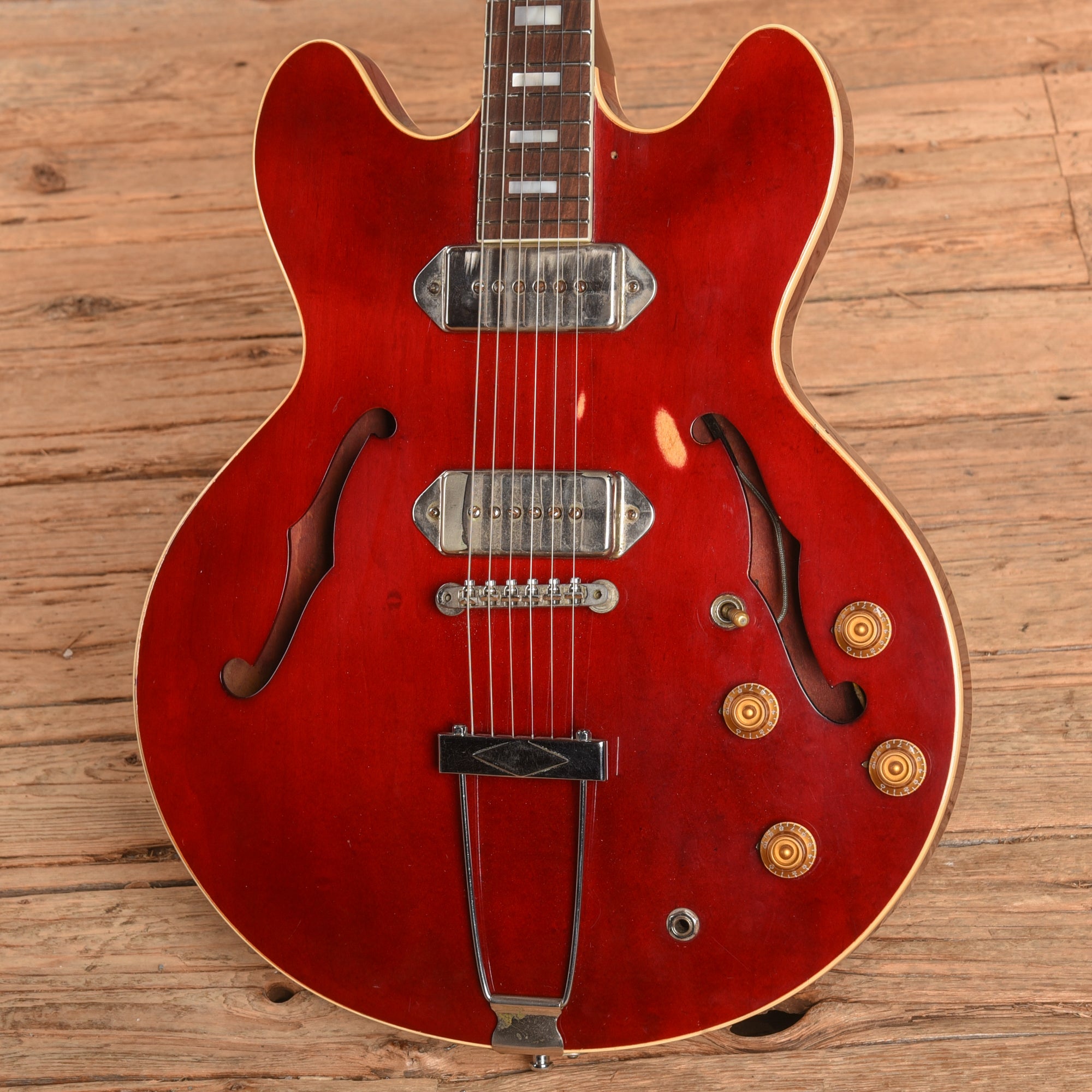 Gibson ES-330 Cherry 1960s Electric Guitars / Hollow Body