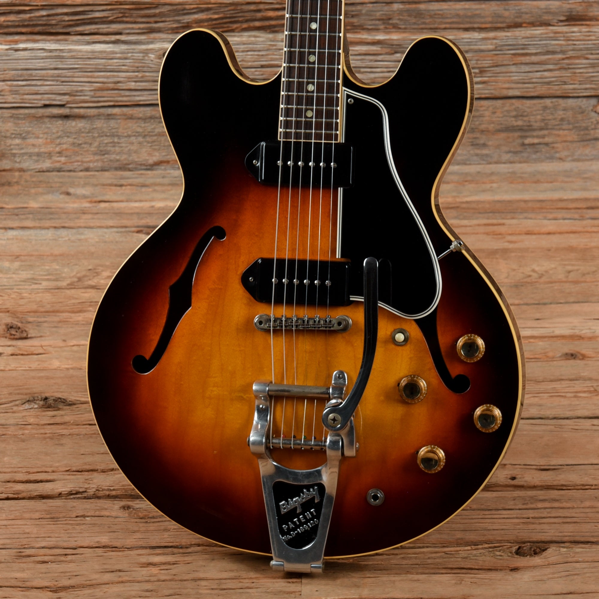 Gibson ES-330 Sunburst 1960 Electric Guitars / Hollow Body