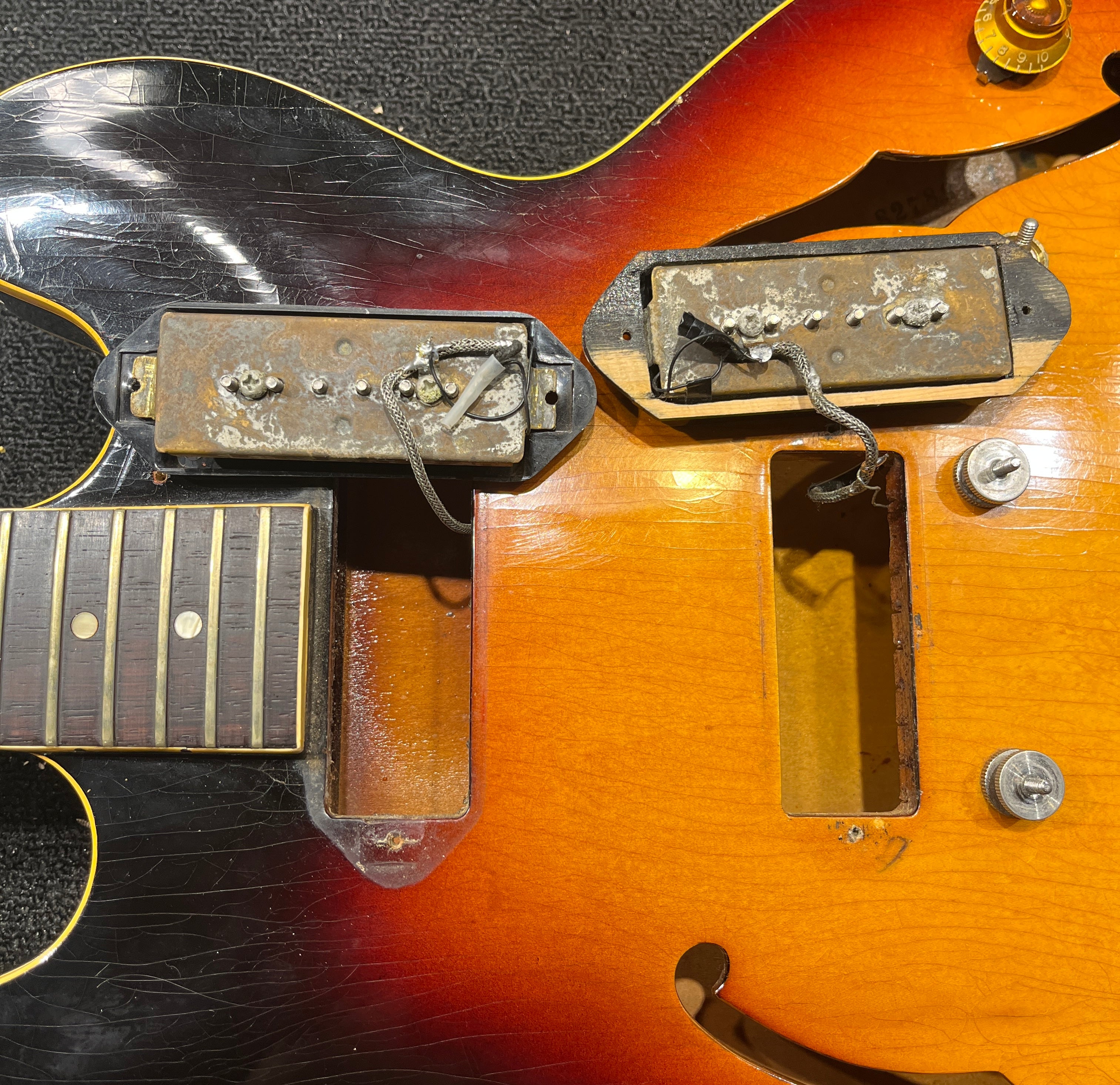 Gibson ES-330TD Sunburst 1959 Electric Guitars / Hollow Body