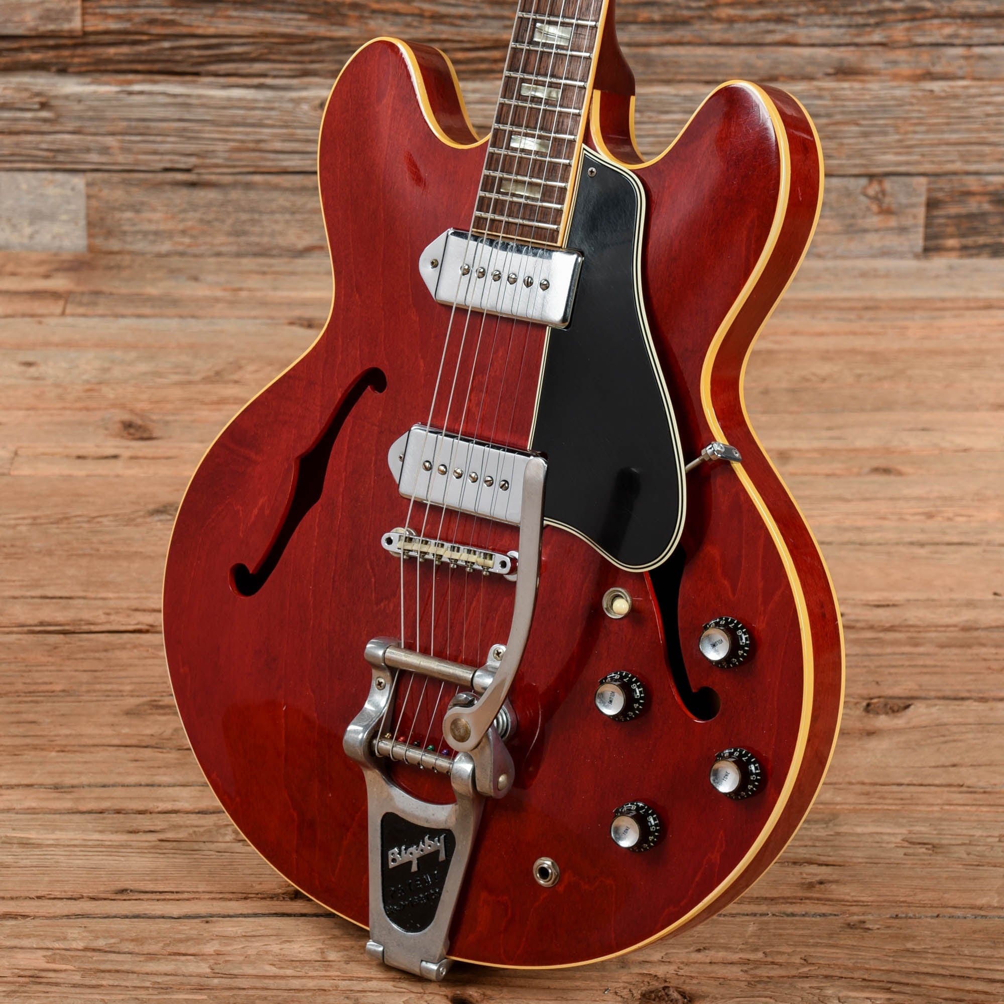 Gibson ES-330TDC Cherry 1966 Electric Guitars / Hollow Body