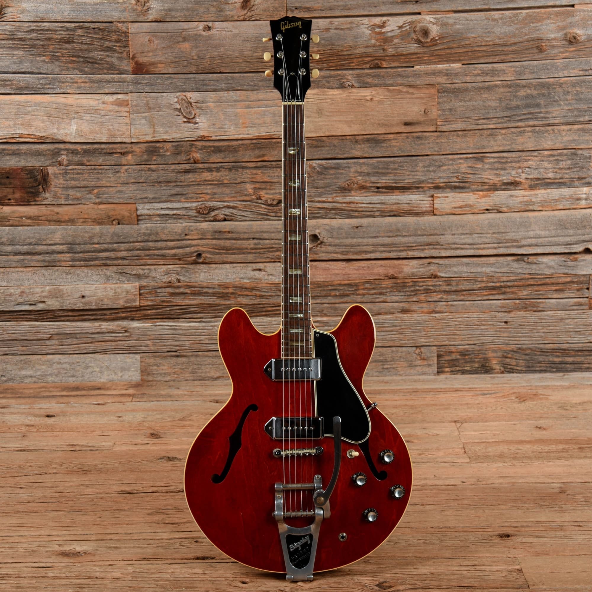 Gibson ES-330TDC Cherry 1966 Electric Guitars / Hollow Body