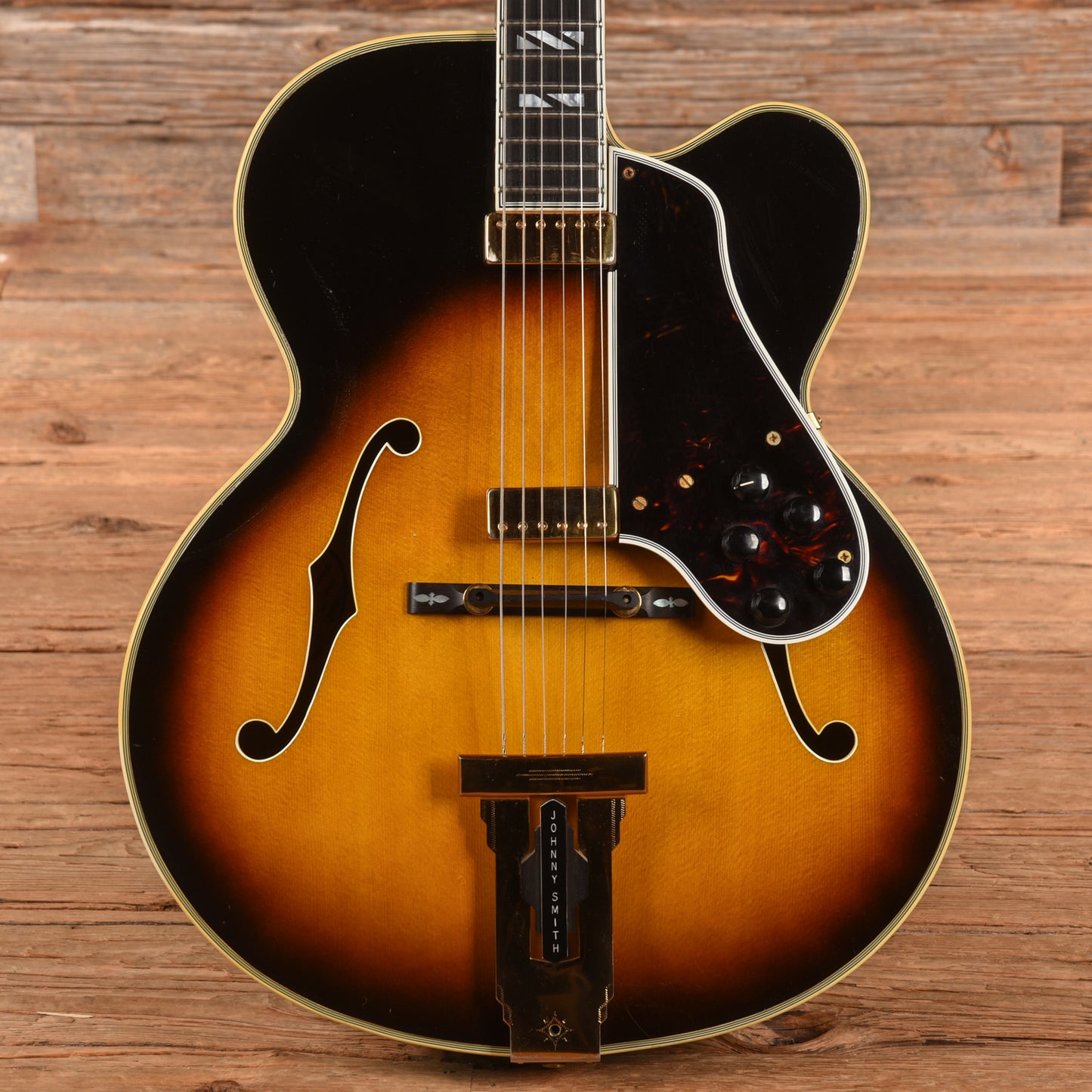 Gibson Johnny Smith Double Sunburst 1968 Electric Guitars / Hollow Body