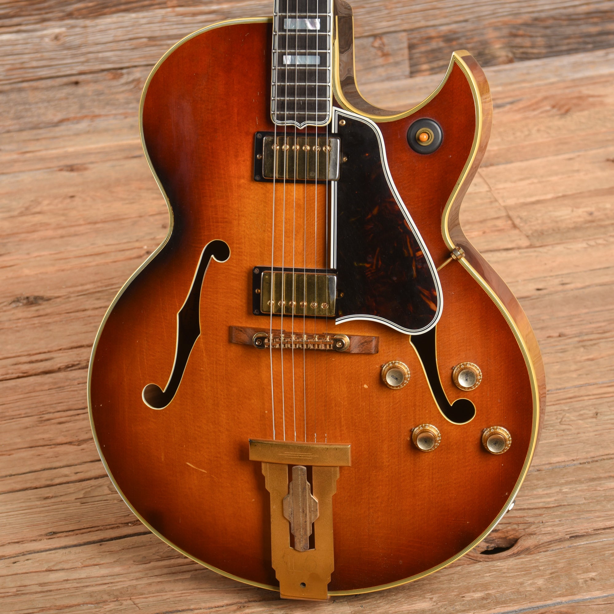 Gibson L5-CES Sunburst 1960 Electric Guitars / Hollow Body