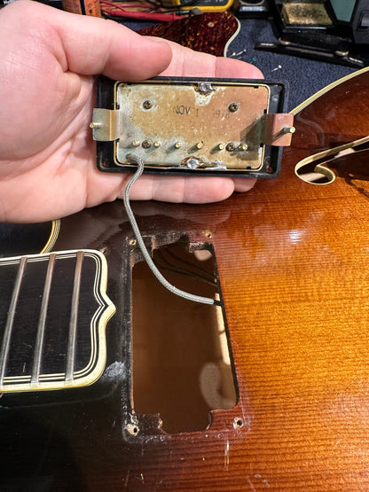 Gibson L5CES Sunburst 1980 Electric Guitars / Hollow Body