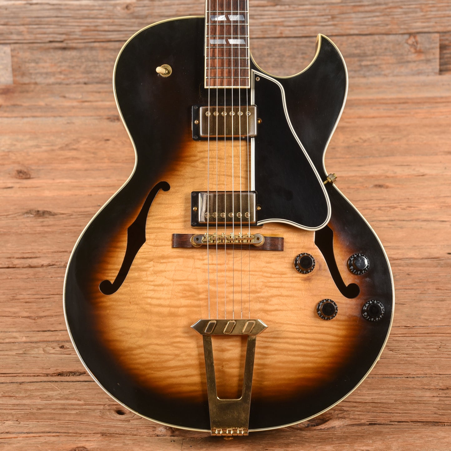 Gibson Memphis ES-175D Vintage Sunburst 2010 Electric Guitars / Hollow Body