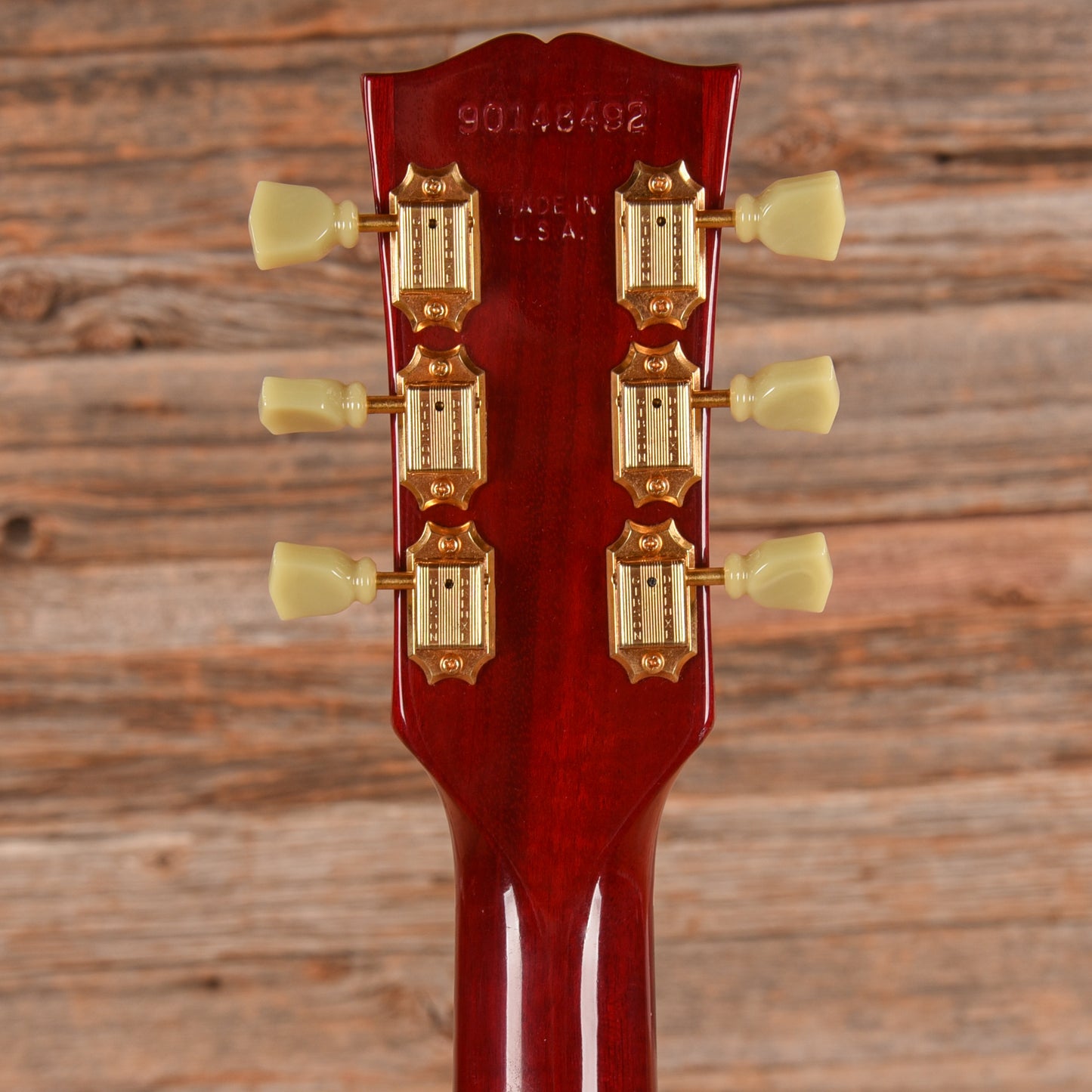 Gibson Blueshawk Cherry 1998 Electric Guitars / Semi-Hollow