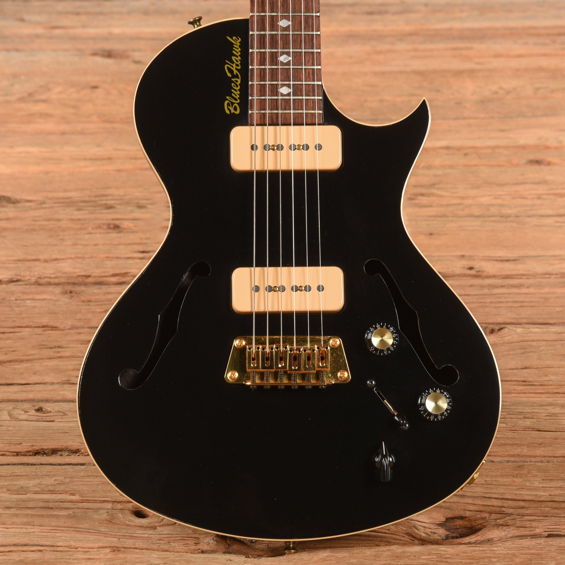 Gibson Blueshawk Ebony 1997 Electric Guitars / Semi-Hollow