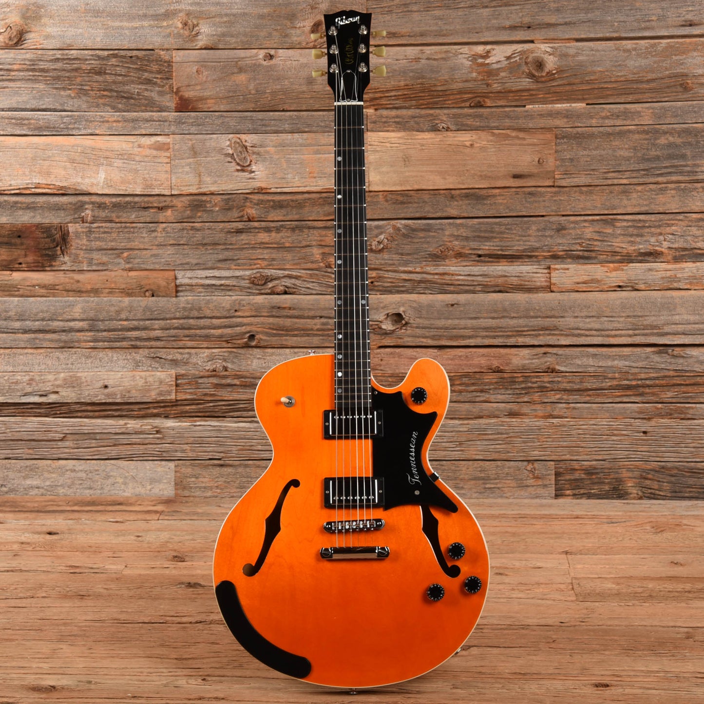 Gibson Chet Atkins Tennesseean Sunrise Orange 1998 Electric Guitars / Semi-Hollow
