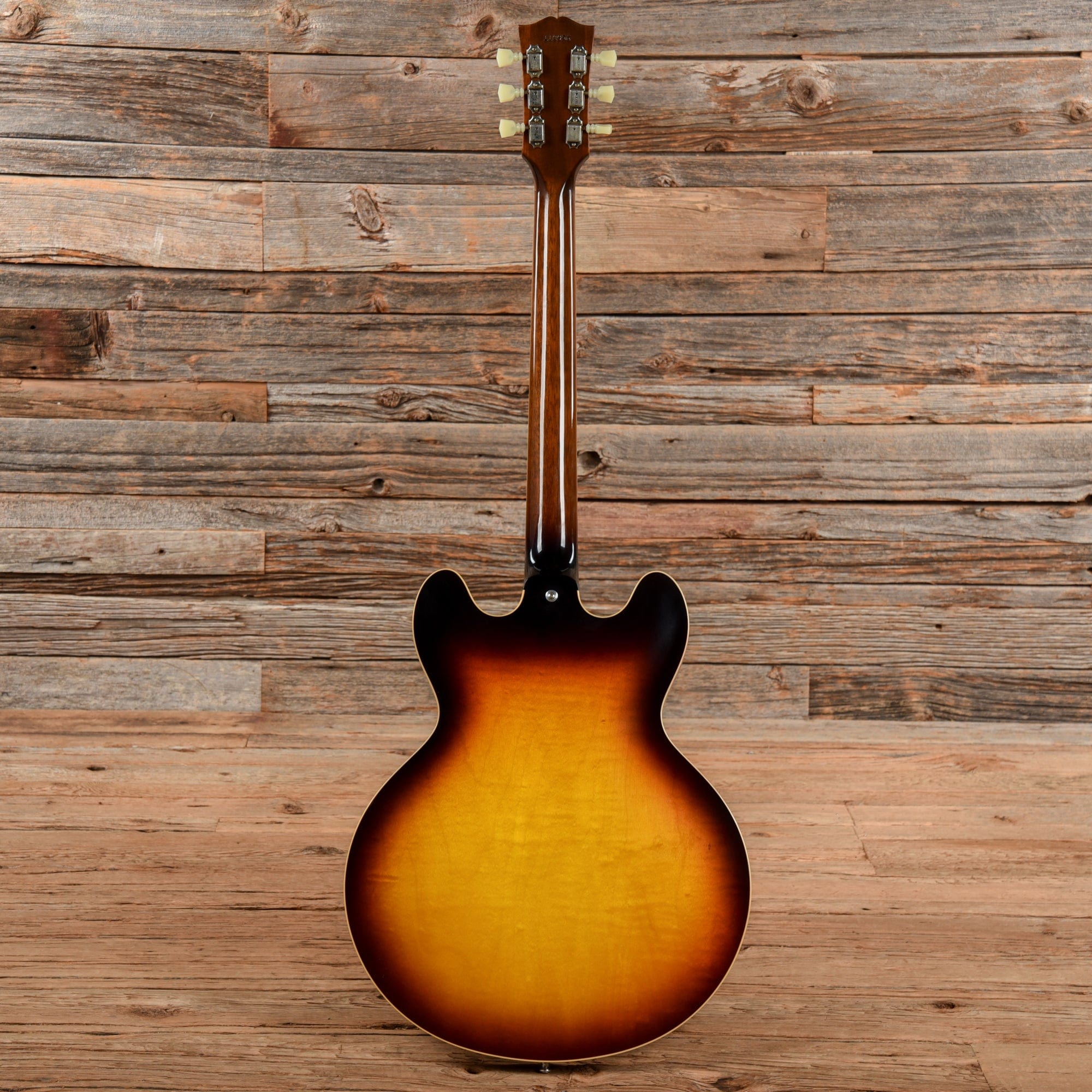 Gibson Custom '64 ES-335 Sunburst Electric Guitars / Semi-Hollow