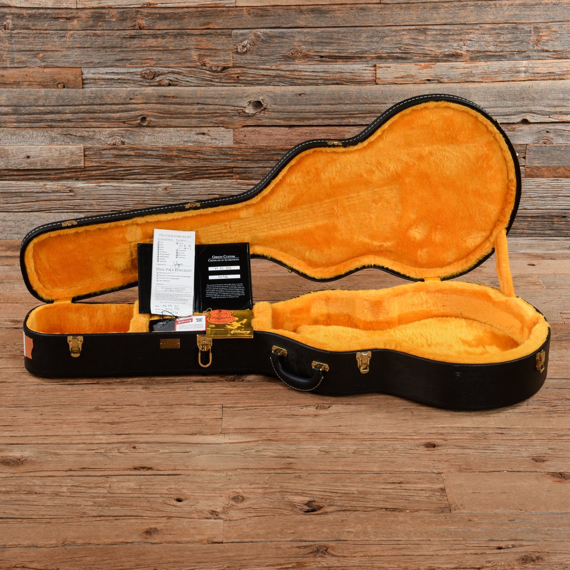 Gibson Custom '64 ES-335 Sunburst Electric Guitars / Semi-Hollow