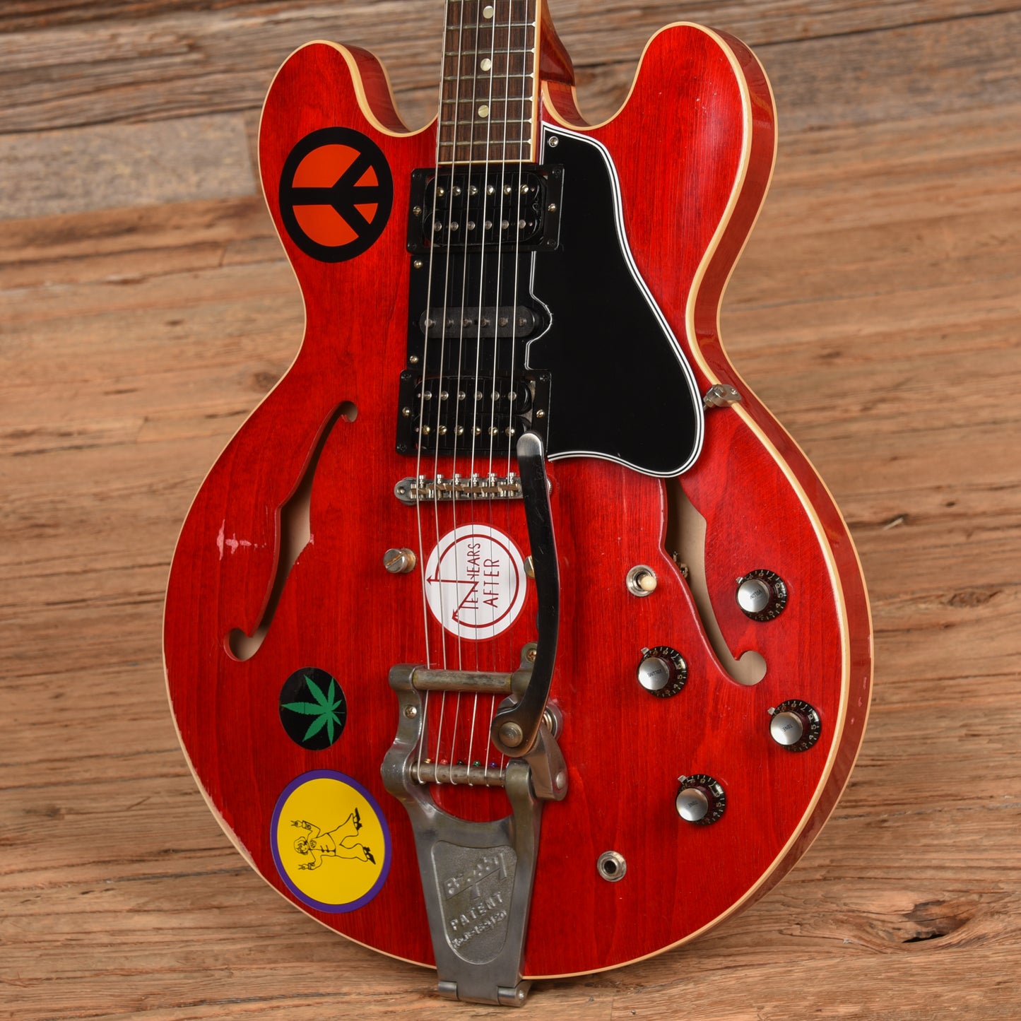 Gibson Custom Alvin Lee Signature ES-335 '69 Festival Cherry Electric Guitars / Semi-Hollow