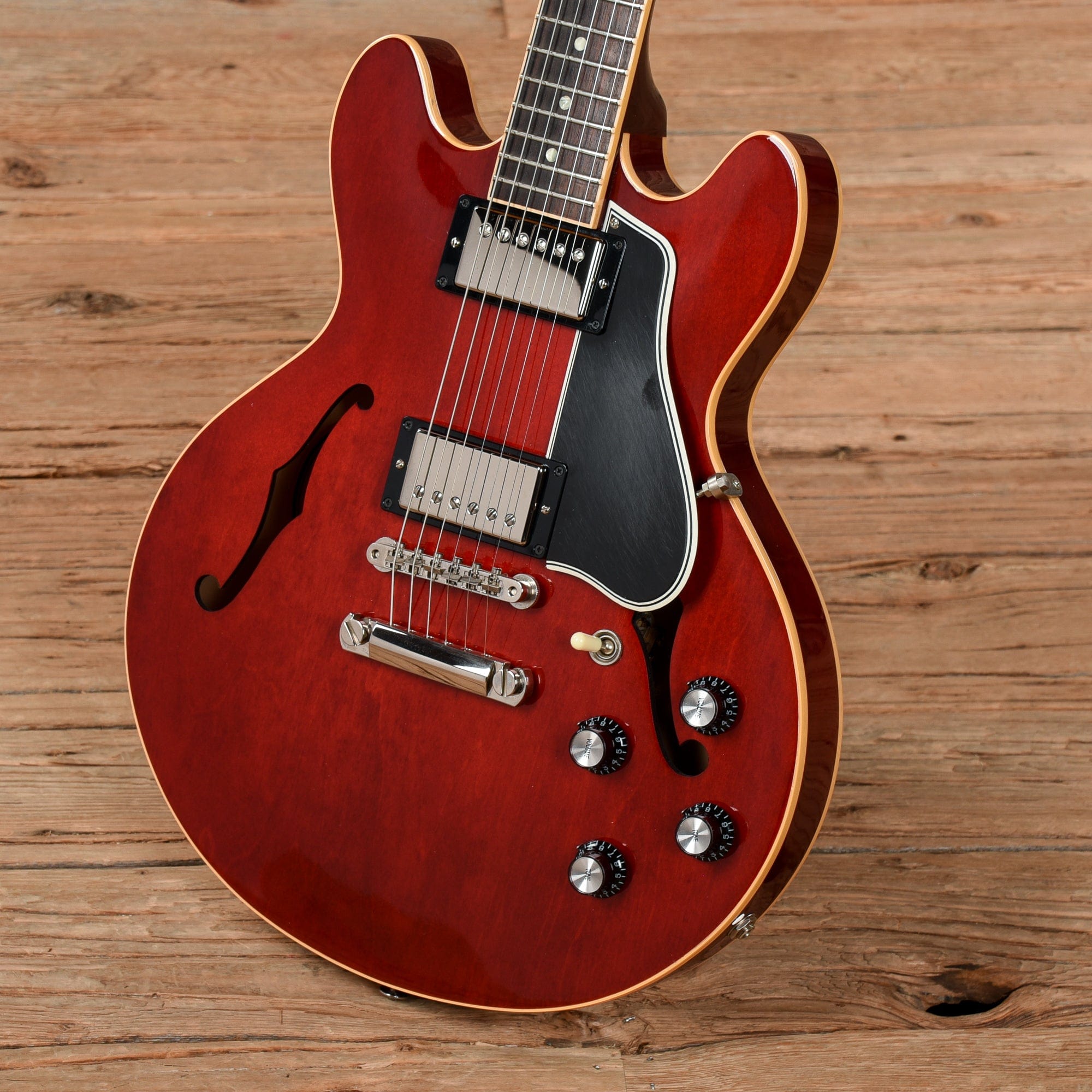 Gibson Custom Shop ES-339 Cherry 2005 Electric Guitars / Semi-Hollow
