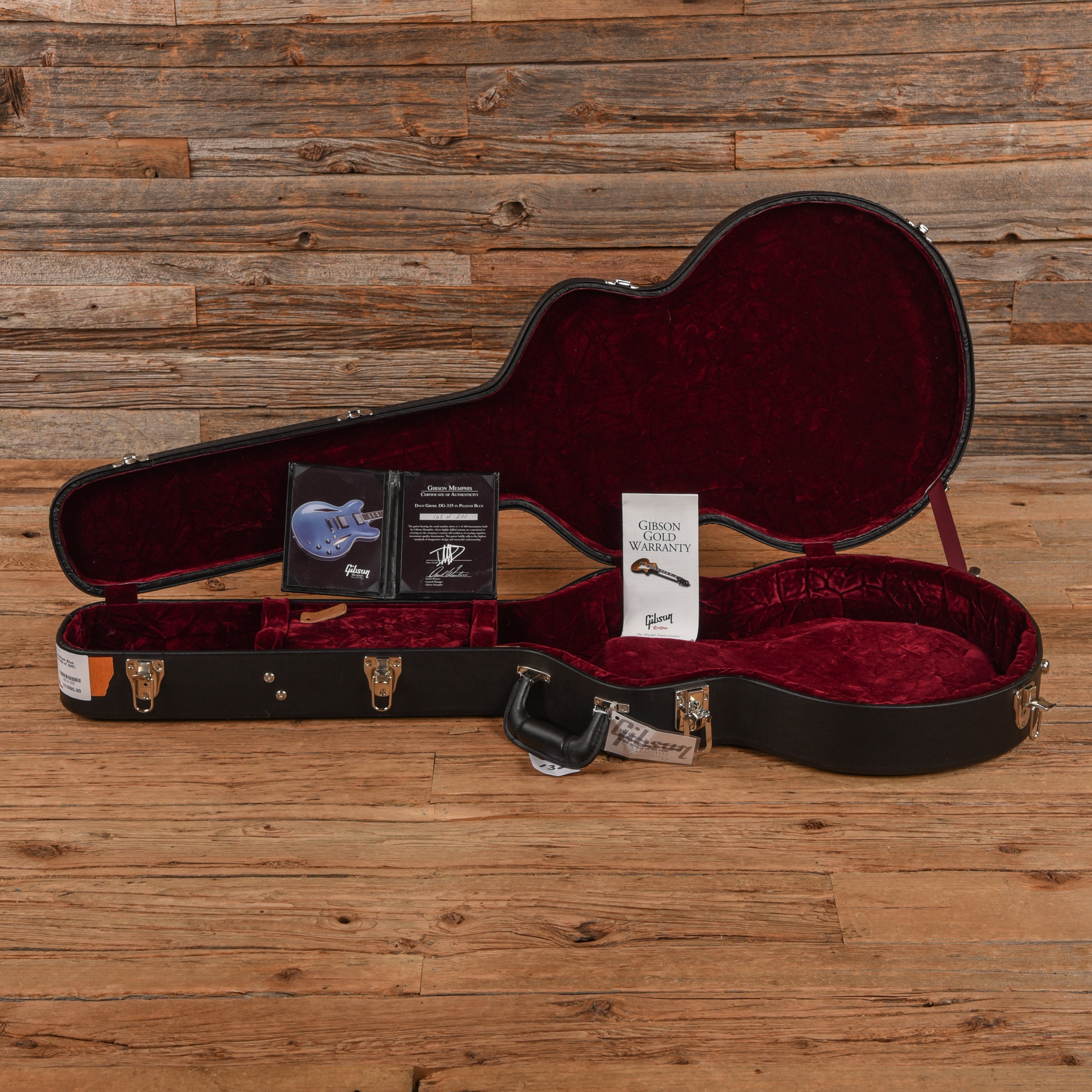 Gibson DG-335 Pelham Blue 2007 Electric Guitars / Semi-Hollow