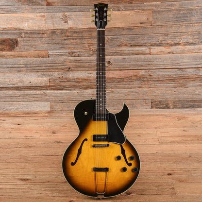 Gibson ES-135 P-100 Vintage Sunburst 1995 Electric Guitars / Semi-Hollow