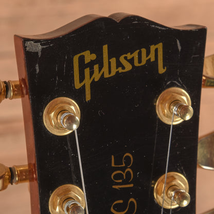 Gibson ES-135 Wine Red 1999 Electric Guitars / Semi-Hollow