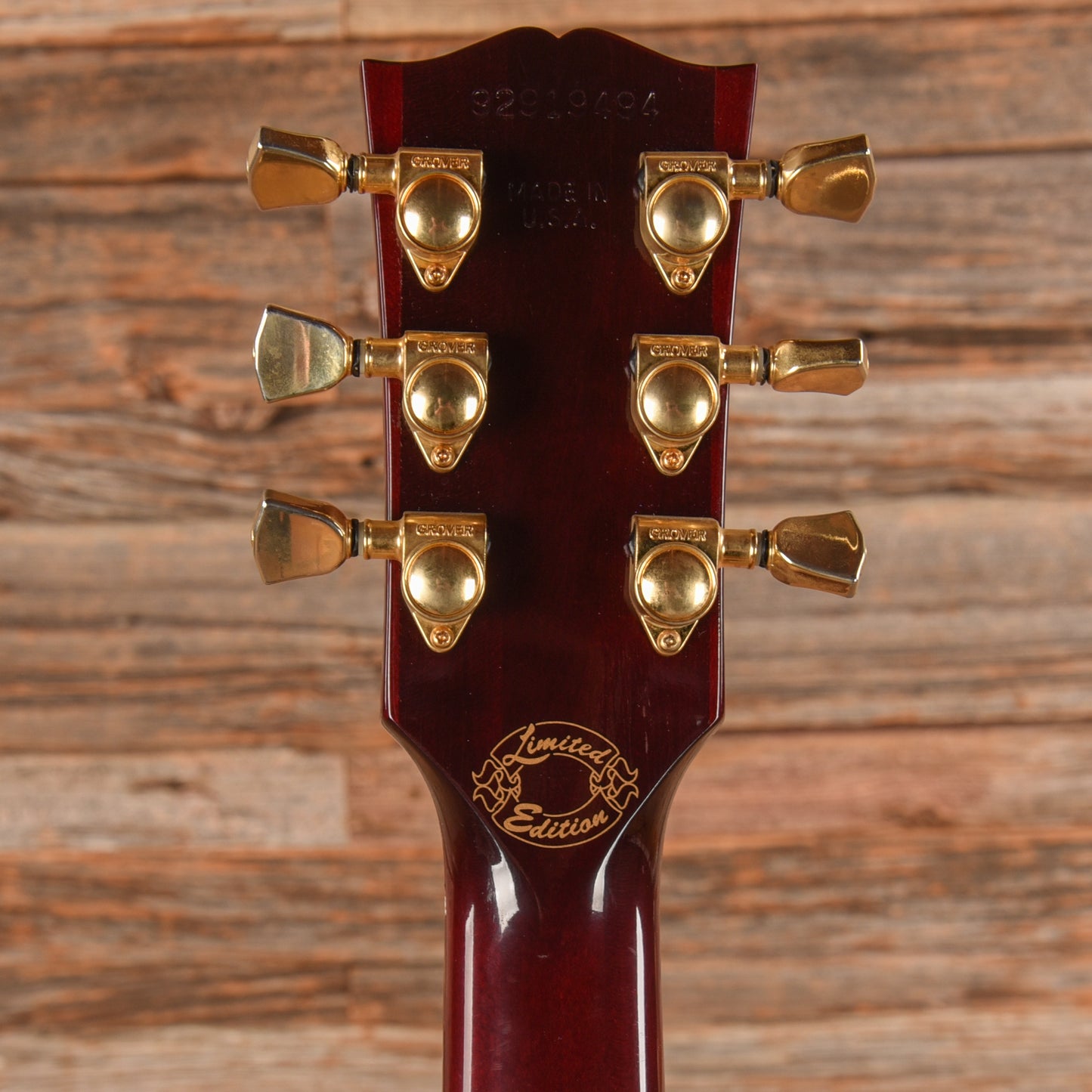 Gibson ES-135 Wine Red 1999 Electric Guitars / Semi-Hollow