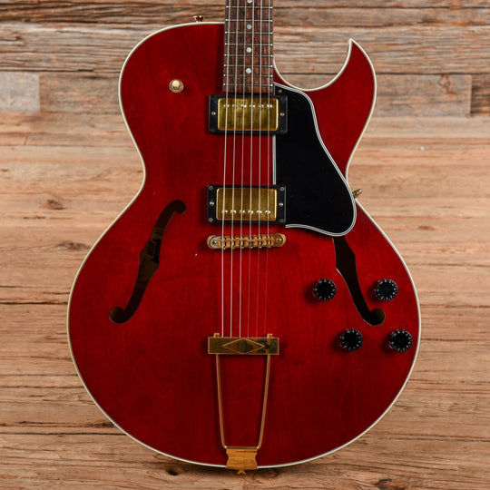 Gibson ES-135 Wine Red 2002 Electric Guitars / Semi-Hollow