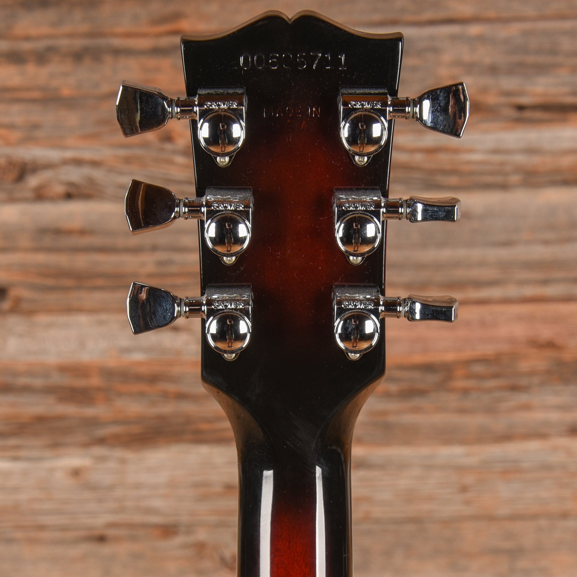 Gibson ES-137 Classic Sunburst 2005 Electric Guitars / Semi-Hollow