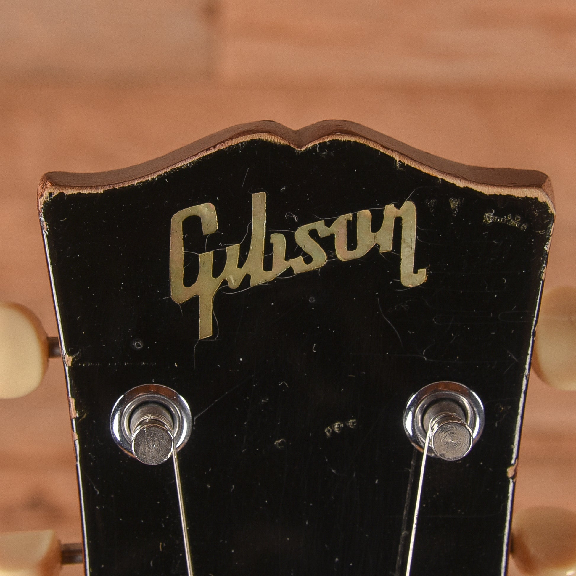 Gibson ES-330 Cherry 1969 Electric Guitars / Semi-Hollow