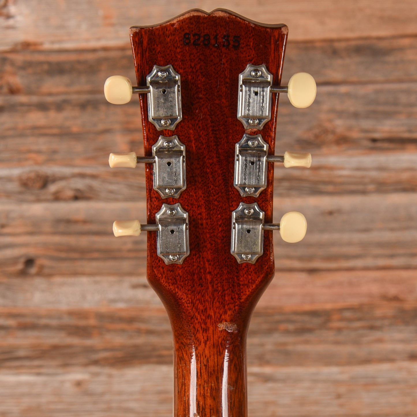 Gibson ES-330 Cherry 1969 Electric Guitars / Semi-Hollow