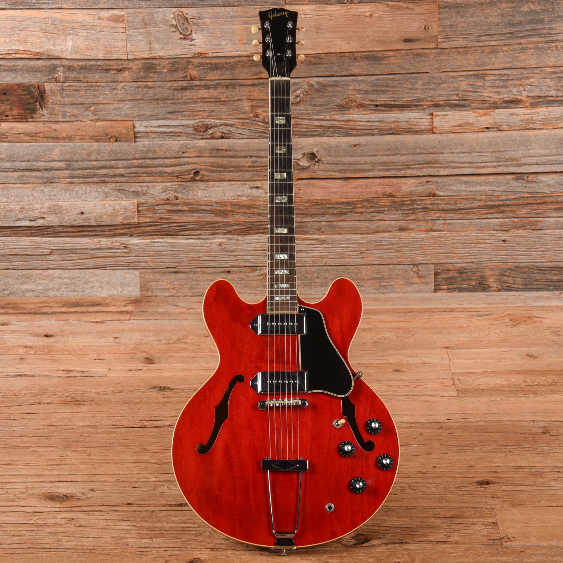 Gibson ES-330 Cherry 1969 Electric Guitars / Semi-Hollow