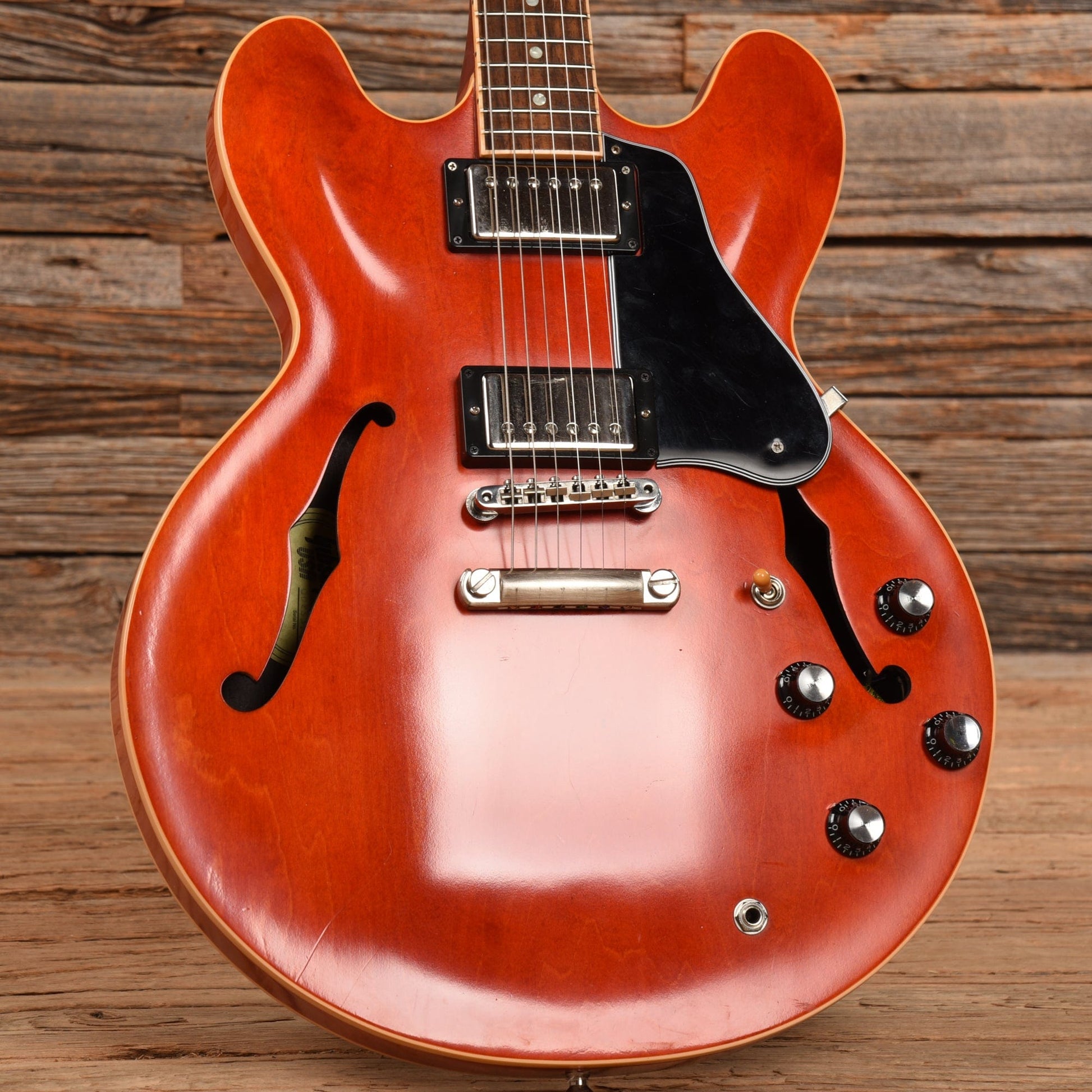 Gibson ES-333 Cherry 2003 Electric Guitars / Semi-Hollow